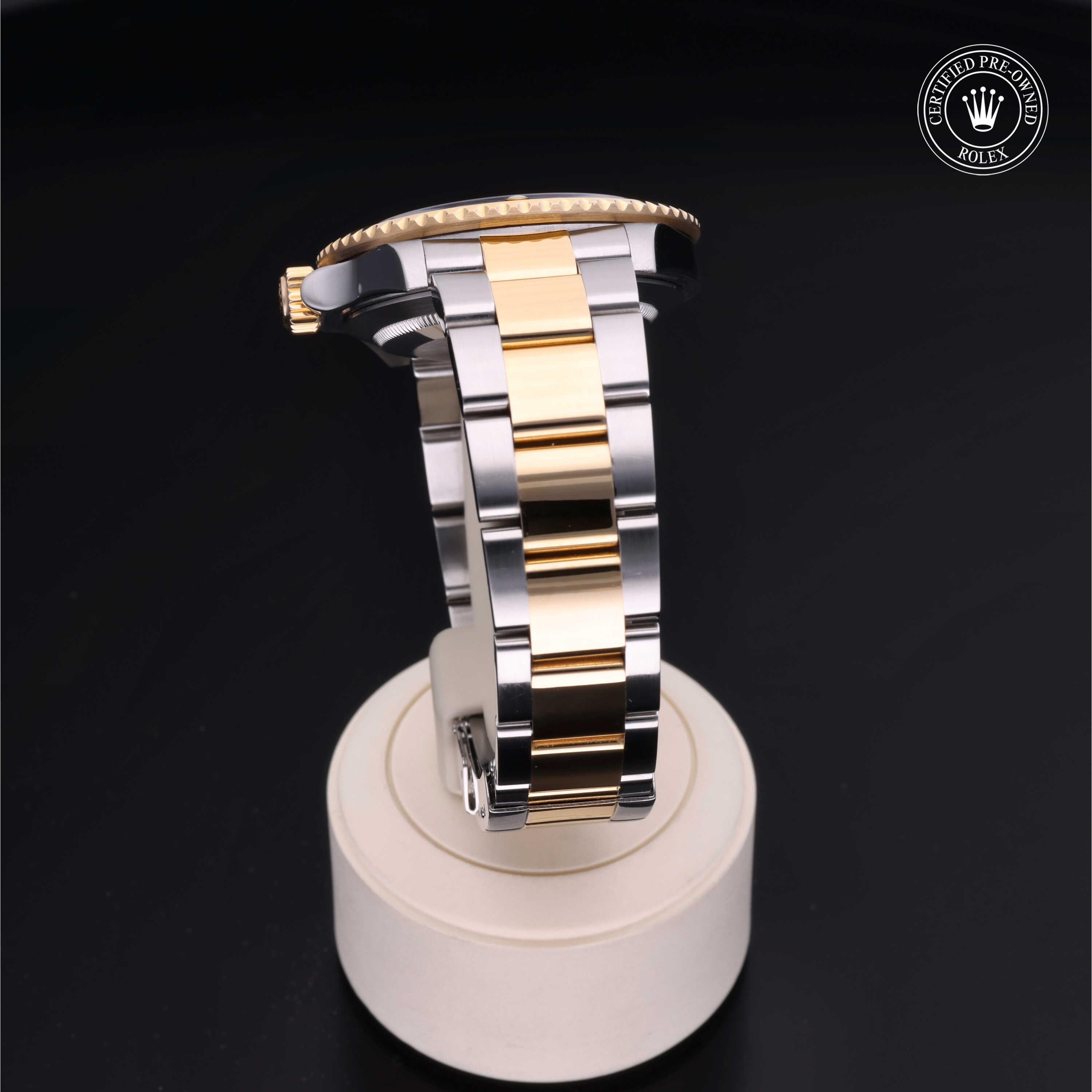 Rolex Submariner Date 40 - 360° view