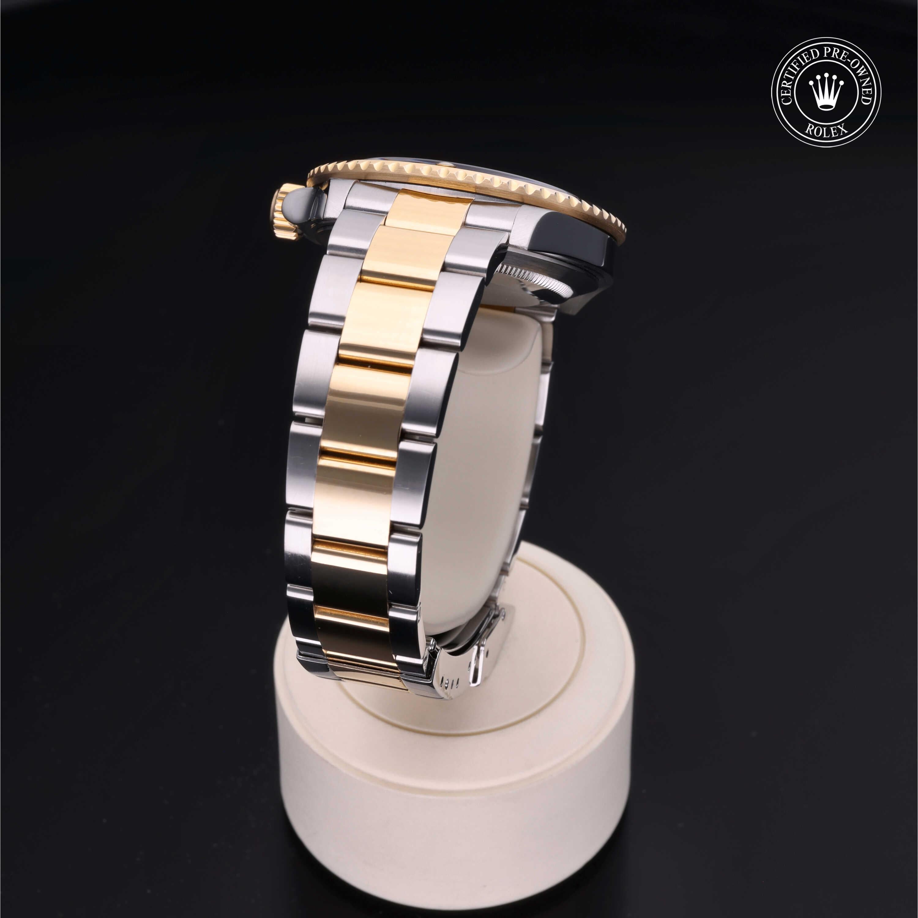Rolex Submariner Date 40 - 360° view
