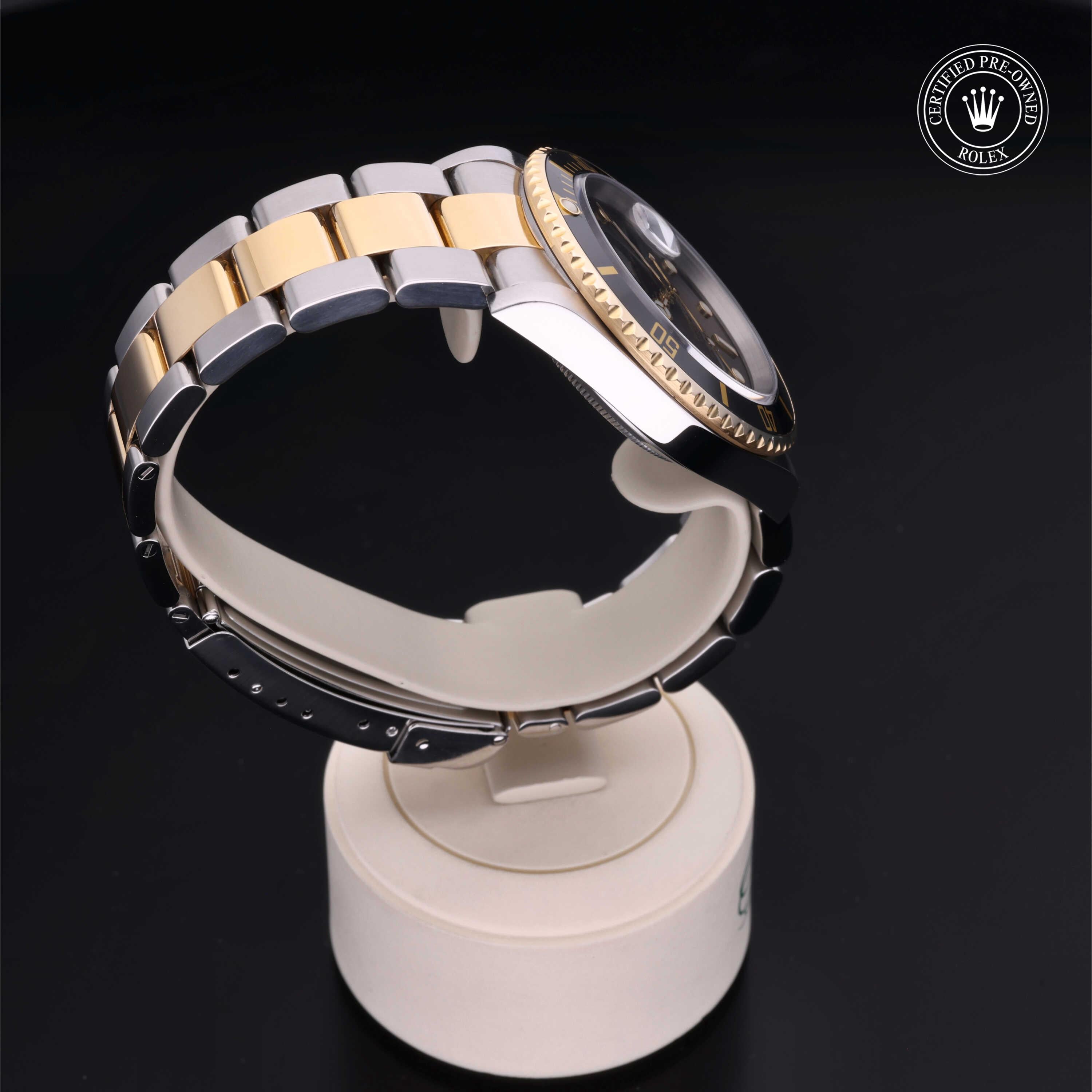 Rolex Submariner Date 40 - 360° view