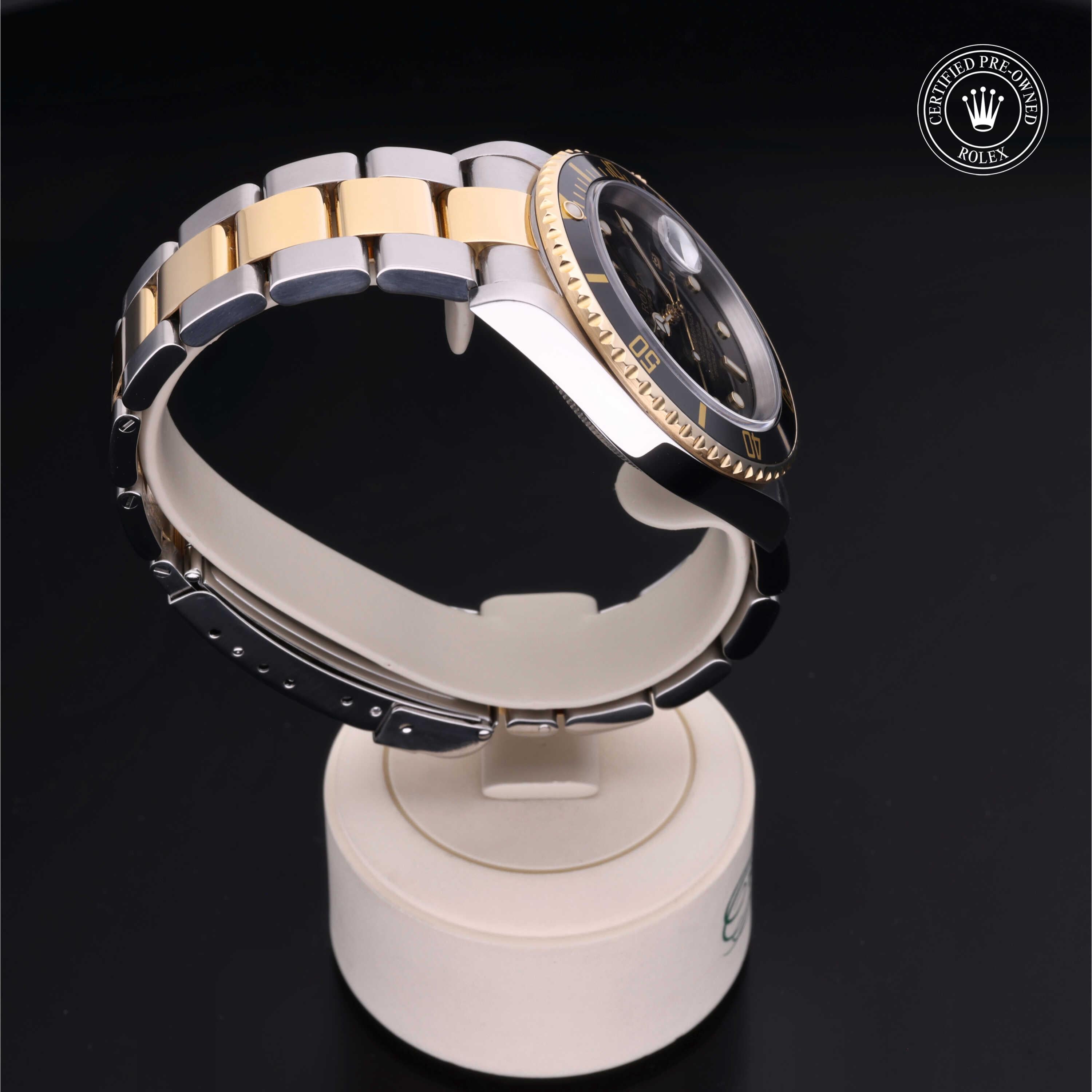 Rolex Submariner Date 40 - 360° view