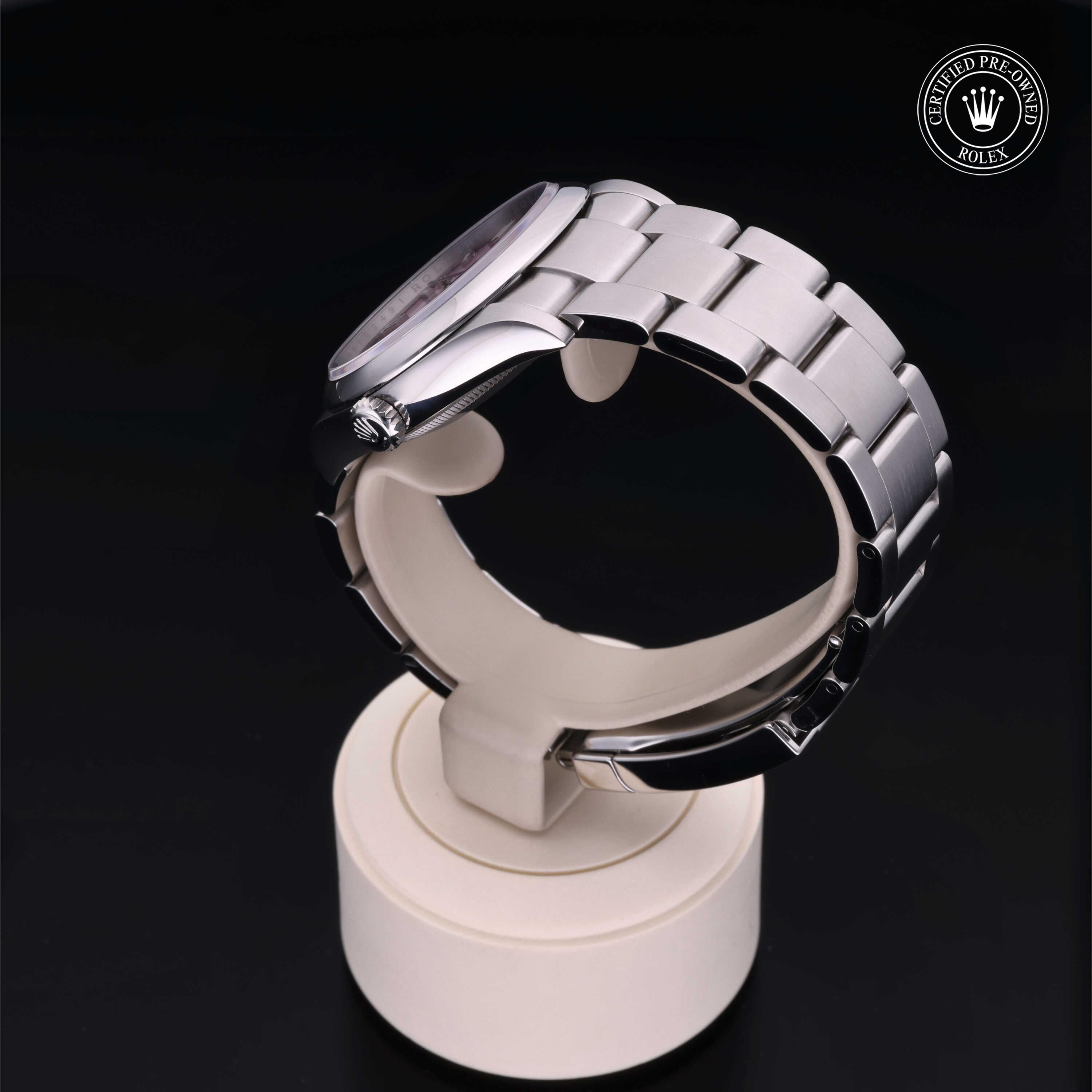 Rolex Oyster Perpetual 36 - 360° view