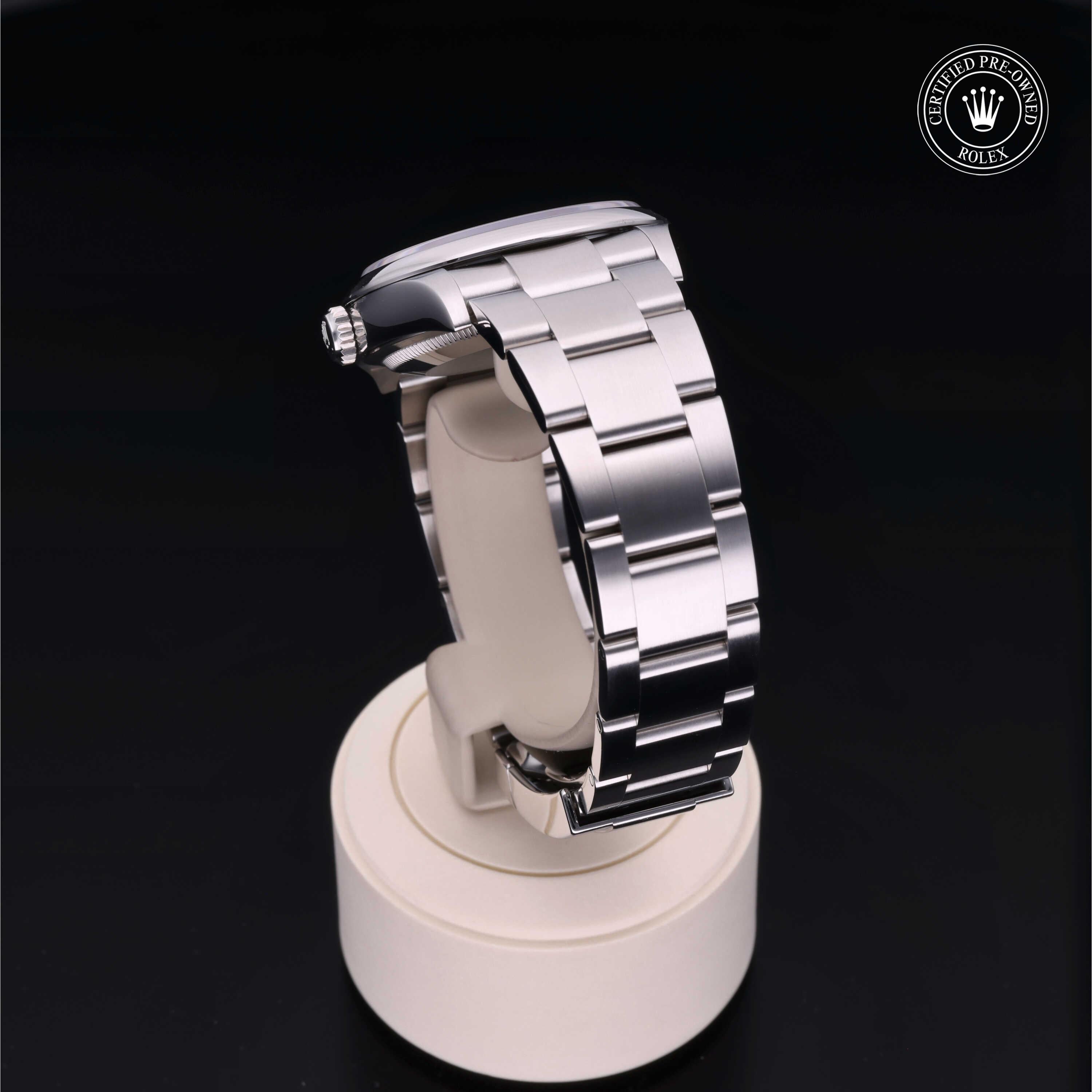 Rolex Oyster Perpetual 36 - 360° view