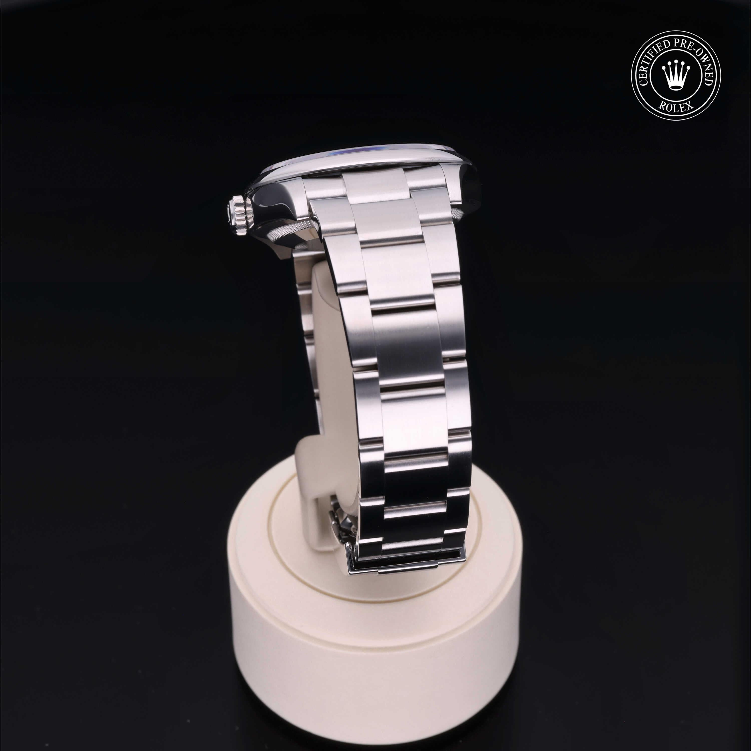 Rolex Oyster Perpetual 36 - 360° view