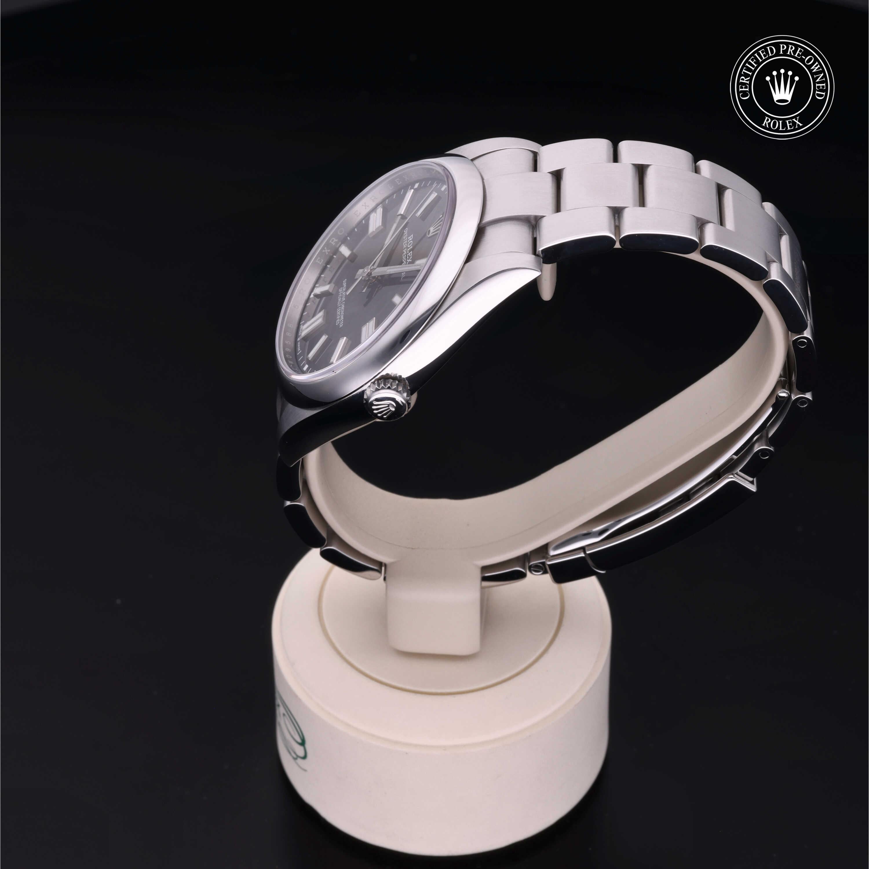 Rolex Oyster Perpetual 41 - 360° view