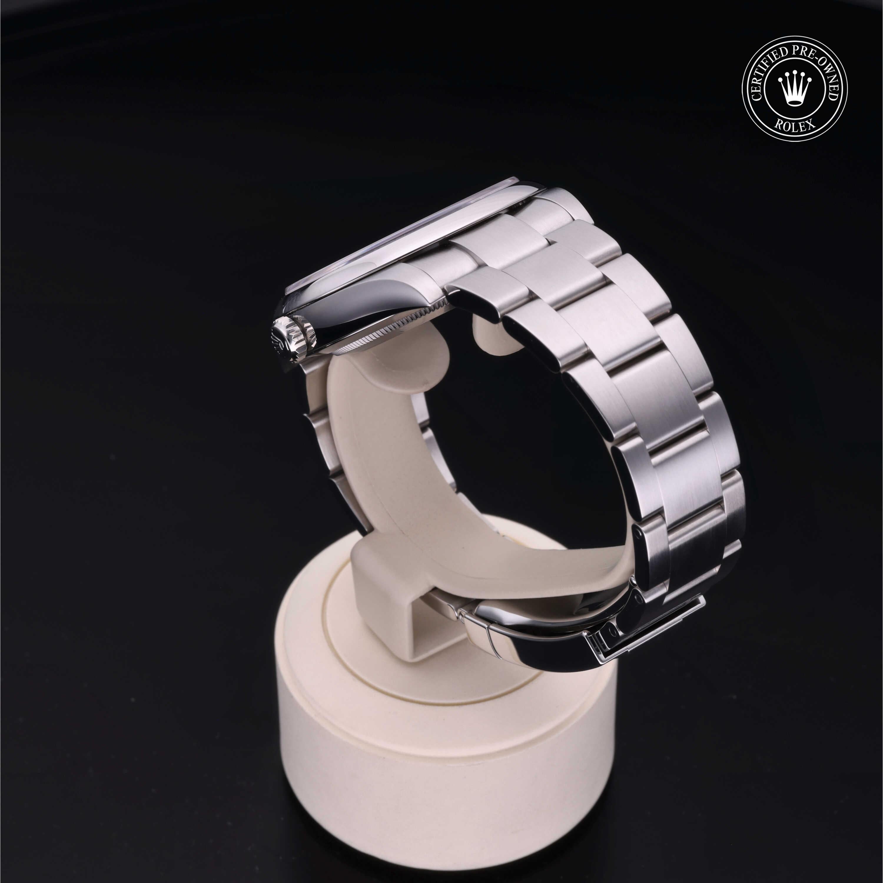 Rolex Oyster Perpetual 41 - 360° view
