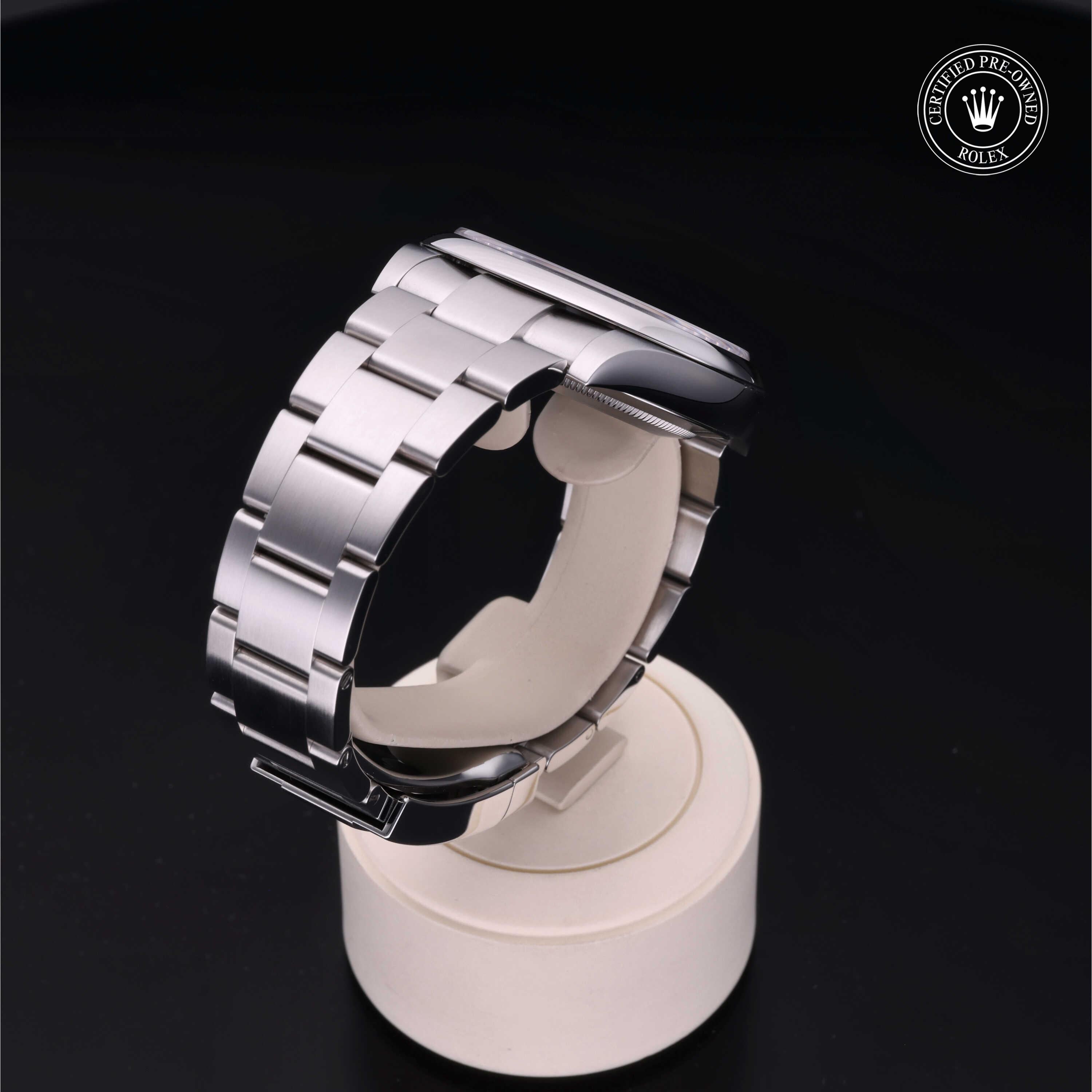 Rolex Oyster Perpetual 41 - 360° view