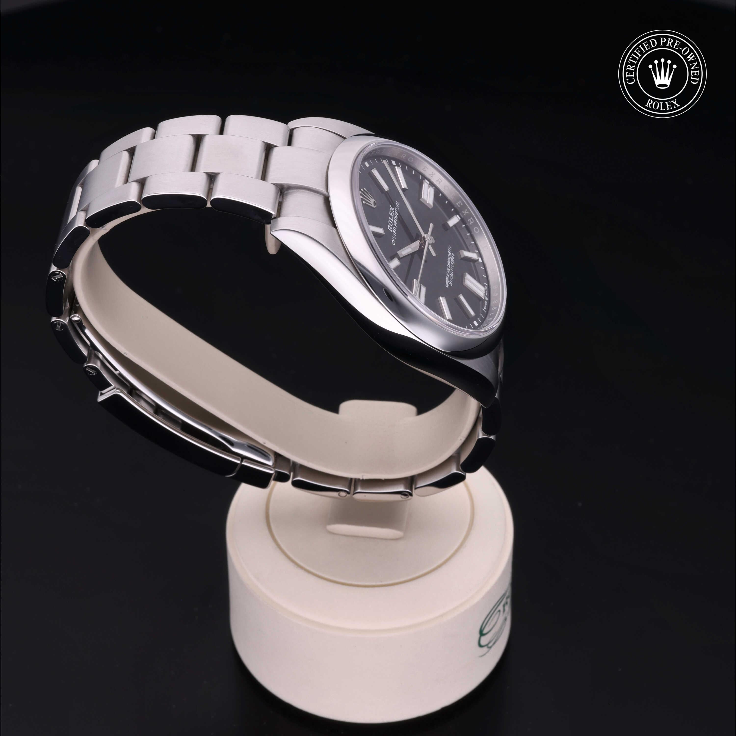 Rolex Oyster Perpetual 41 - 360° view