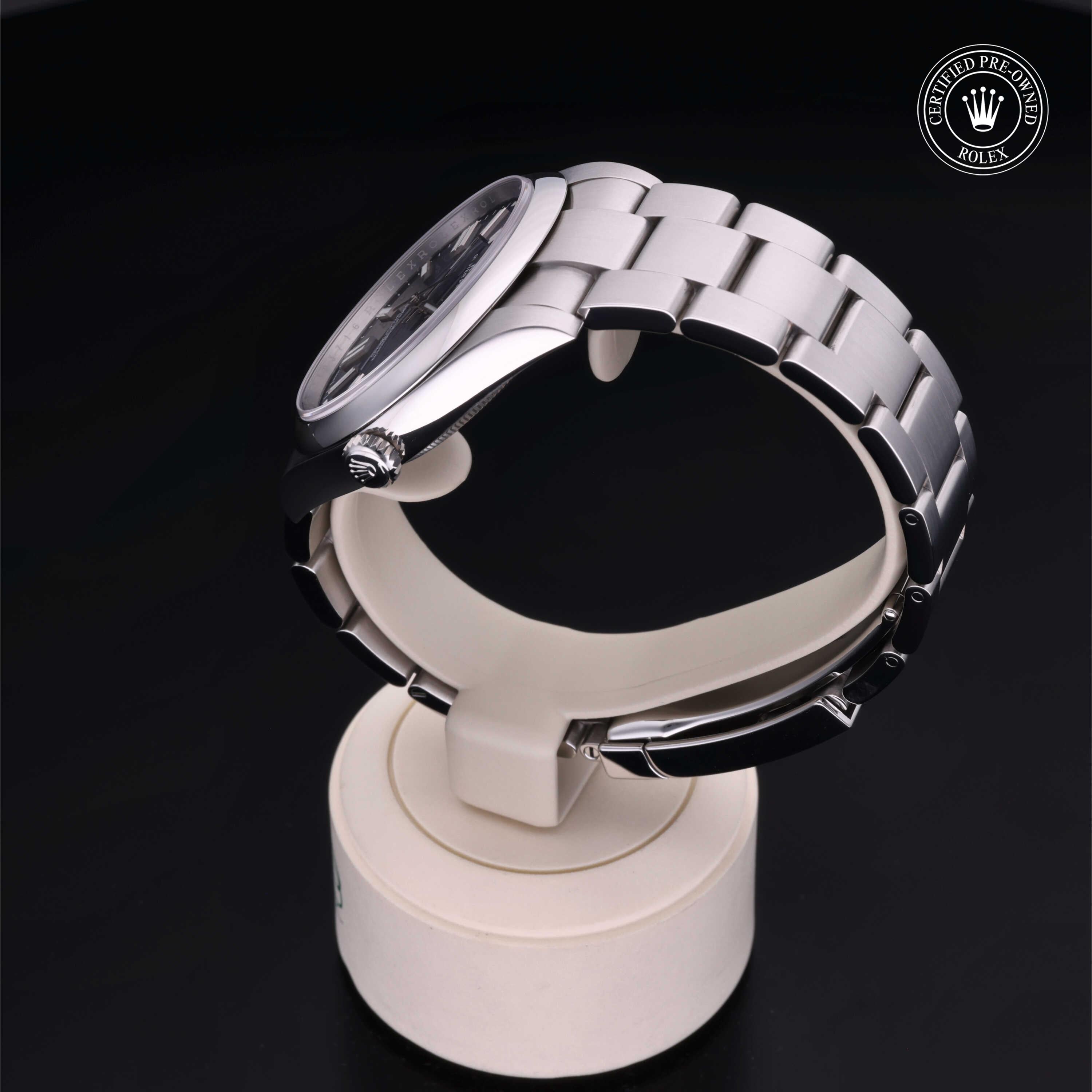 Rolex Oyster Perpetual 41 - 360° view