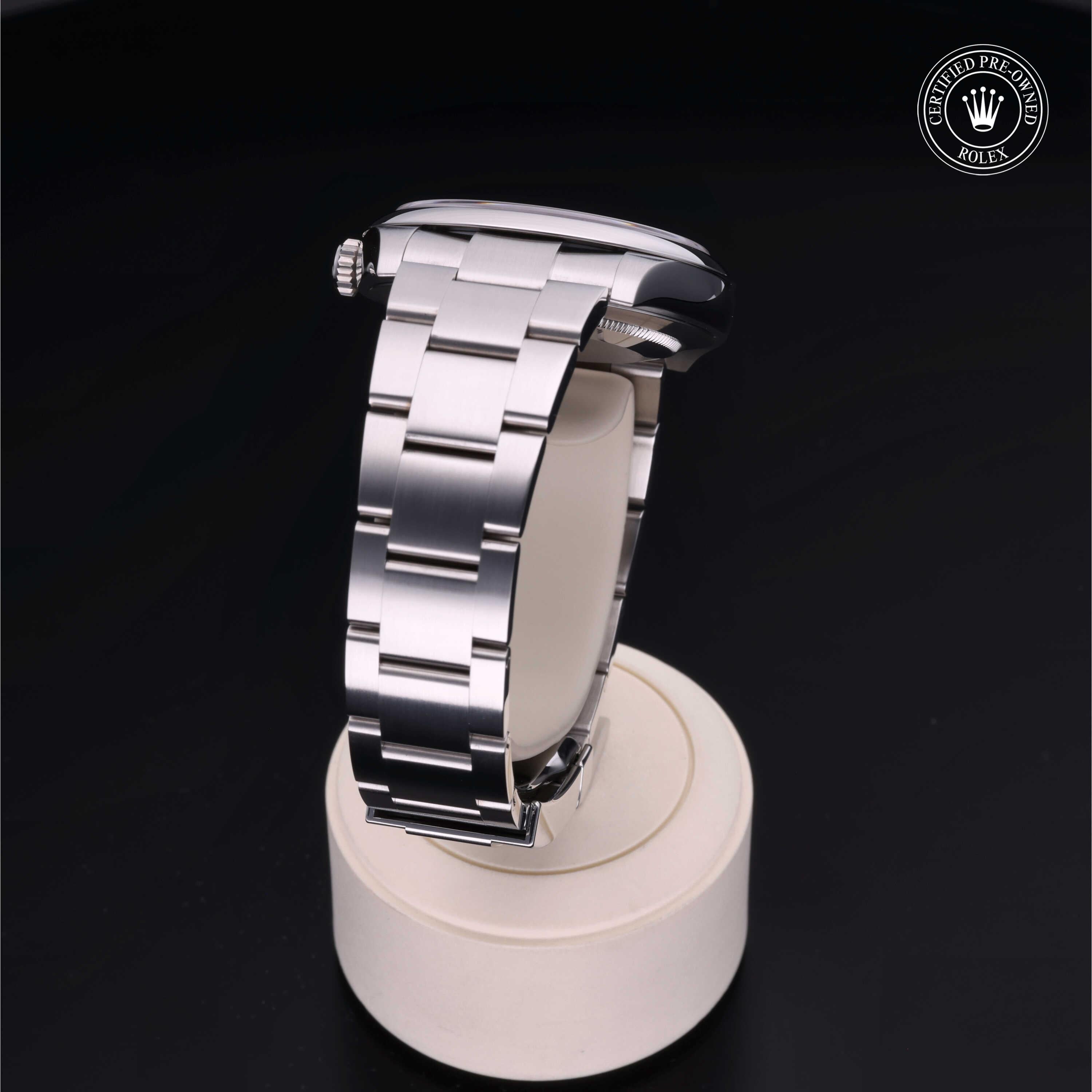 Rolex Oyster Perpetual 41 - 360° view