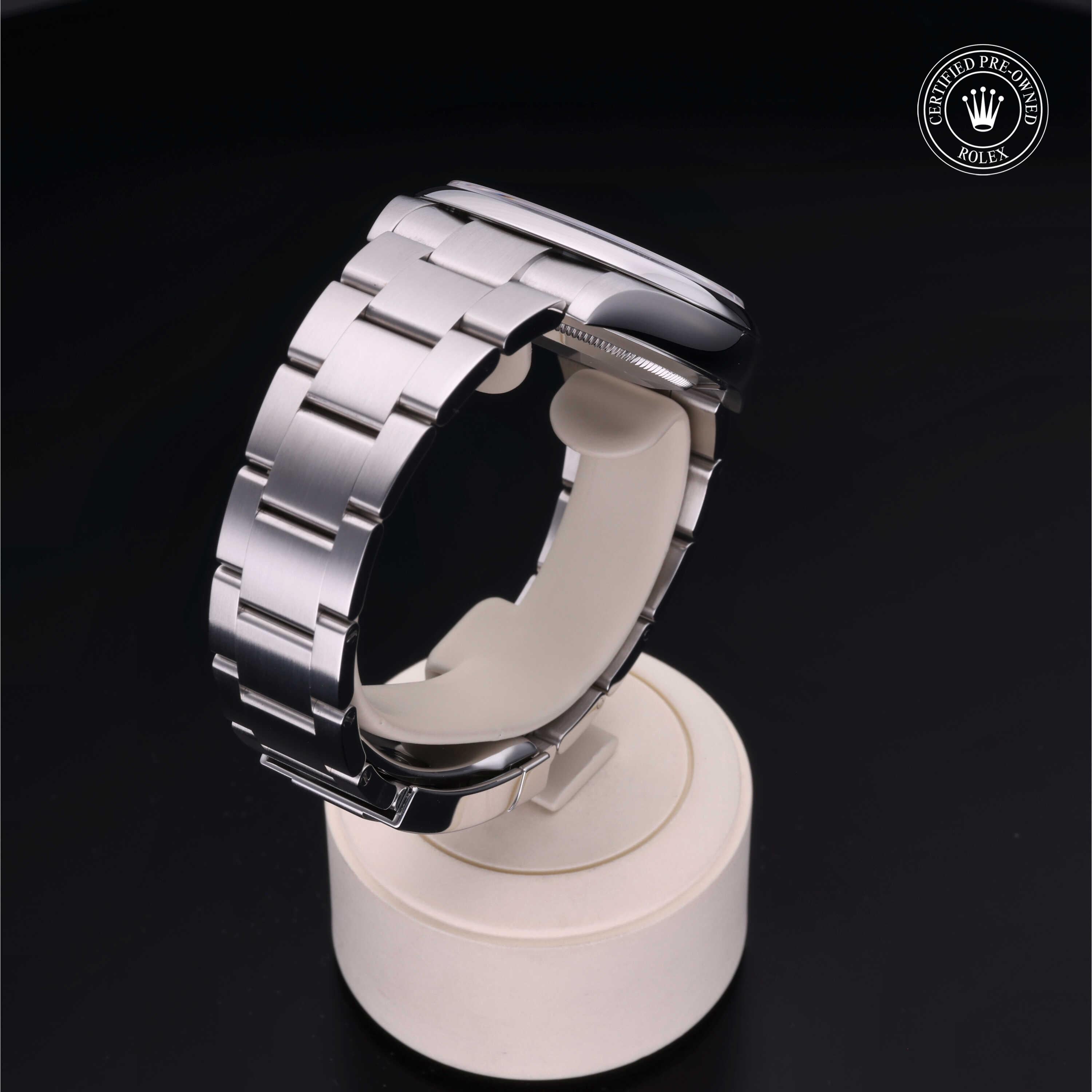 Rolex Oyster Perpetual 41 - 360° view