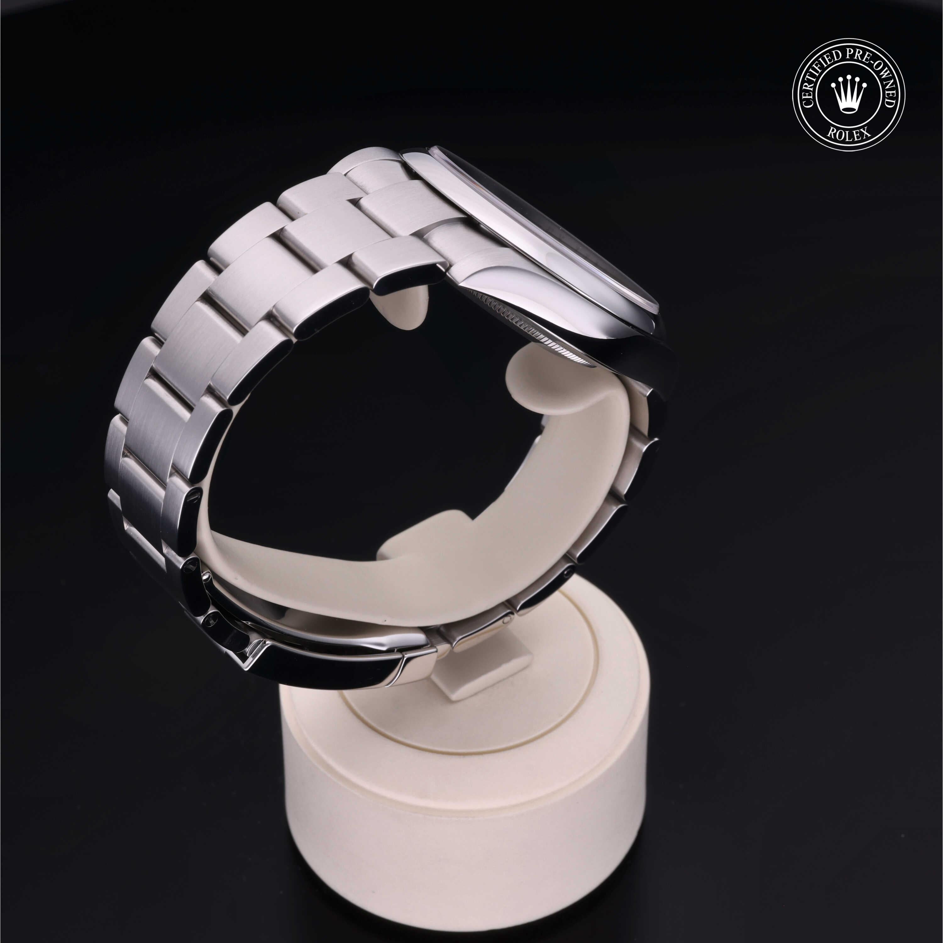 Rolex Oyster Perpetual 41 - 360° view