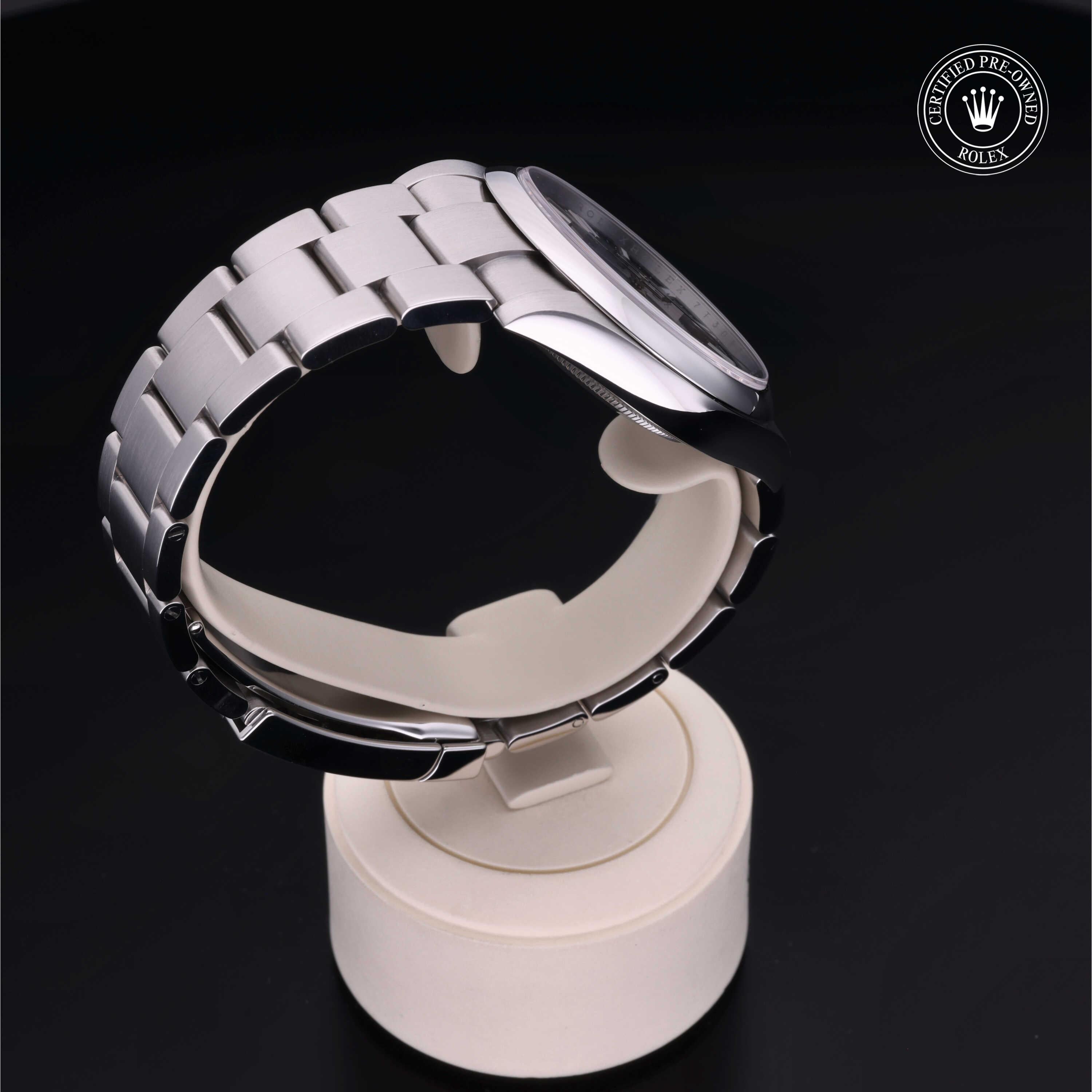 Rolex Oyster Perpetual 41 - 360° view