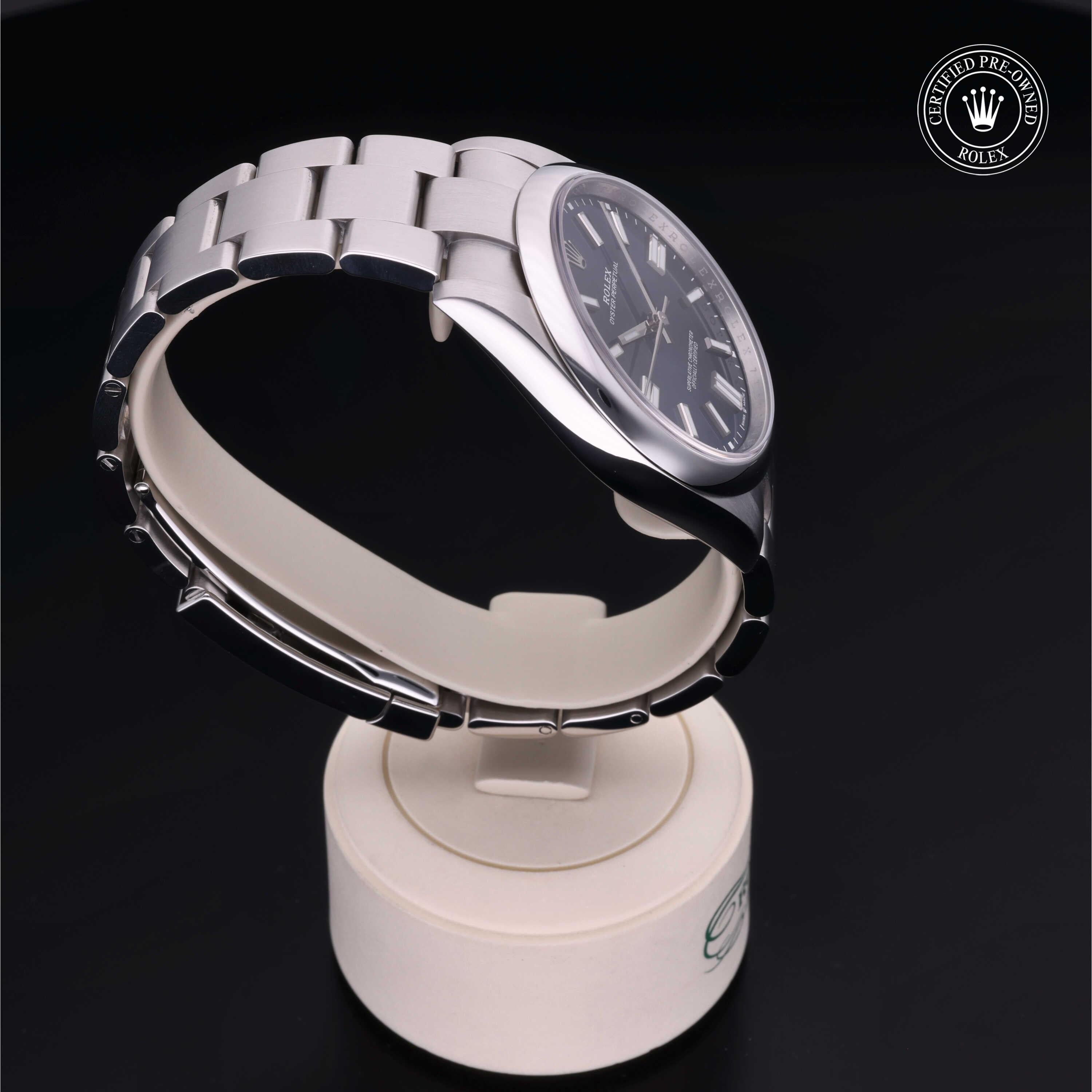 Rolex Oyster Perpetual 41 - 360° view