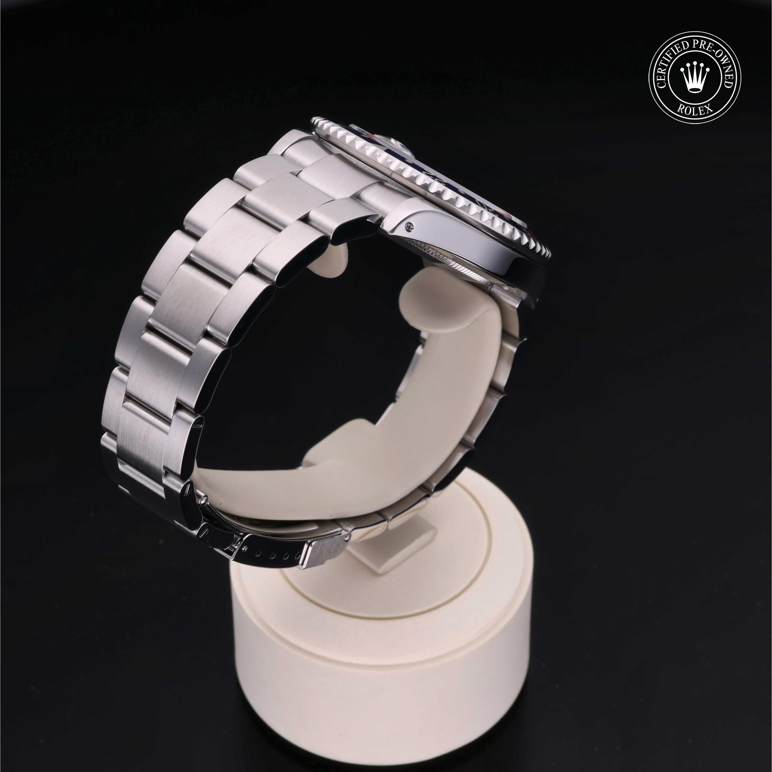 Rolex GMT-Master 40 - 360° view