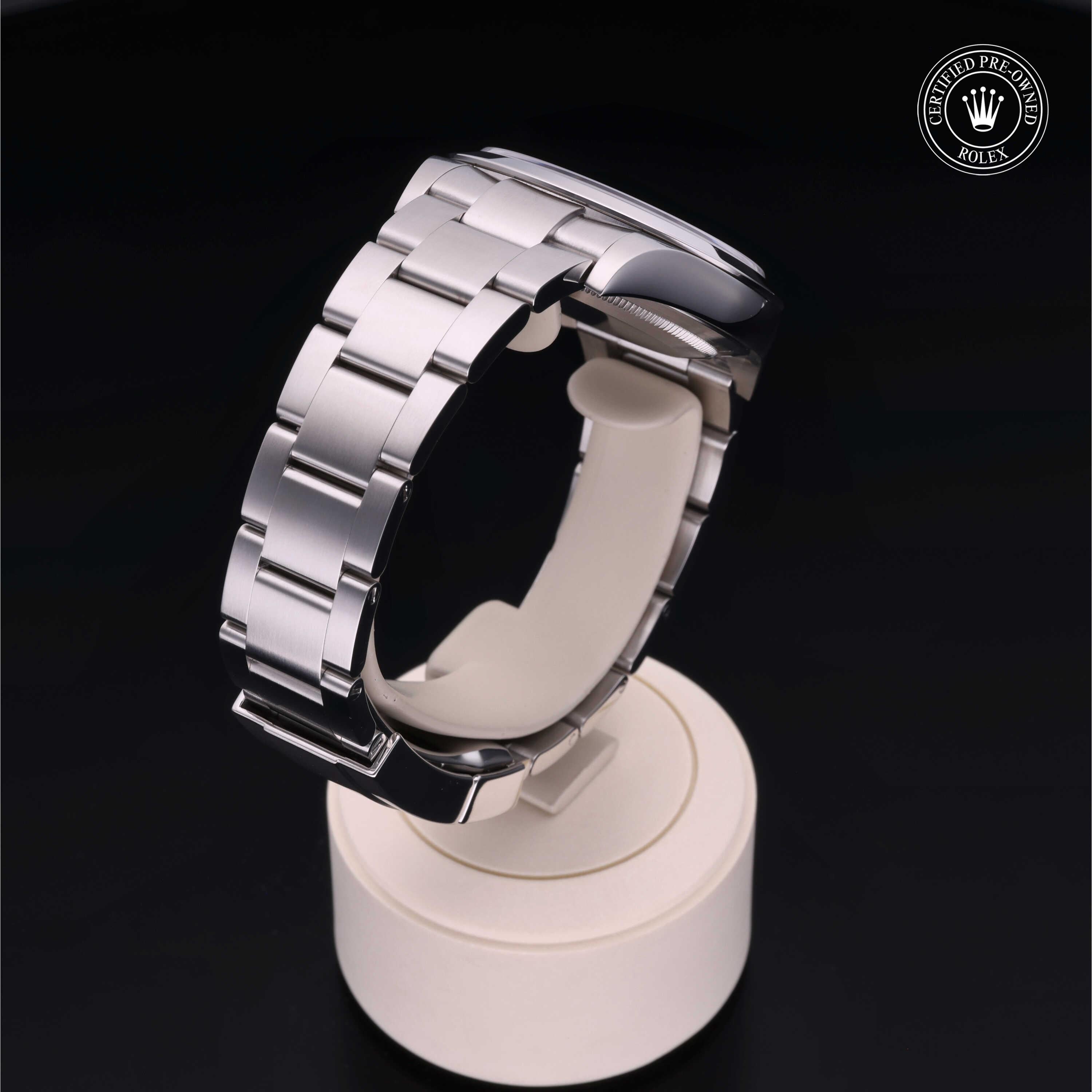Rolex Explorer 39 - 360° view