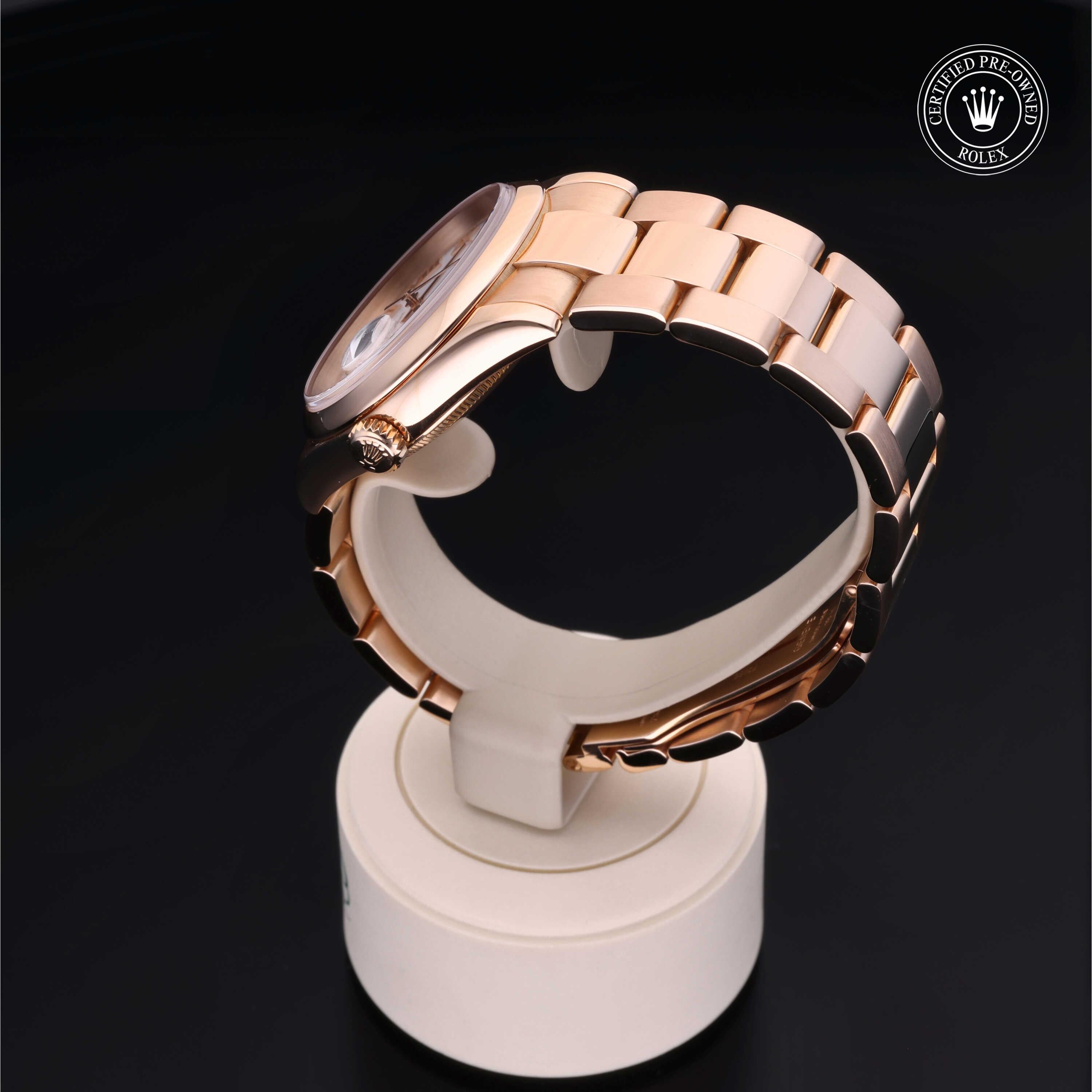 Rolex Day-Date 36 - 360° view