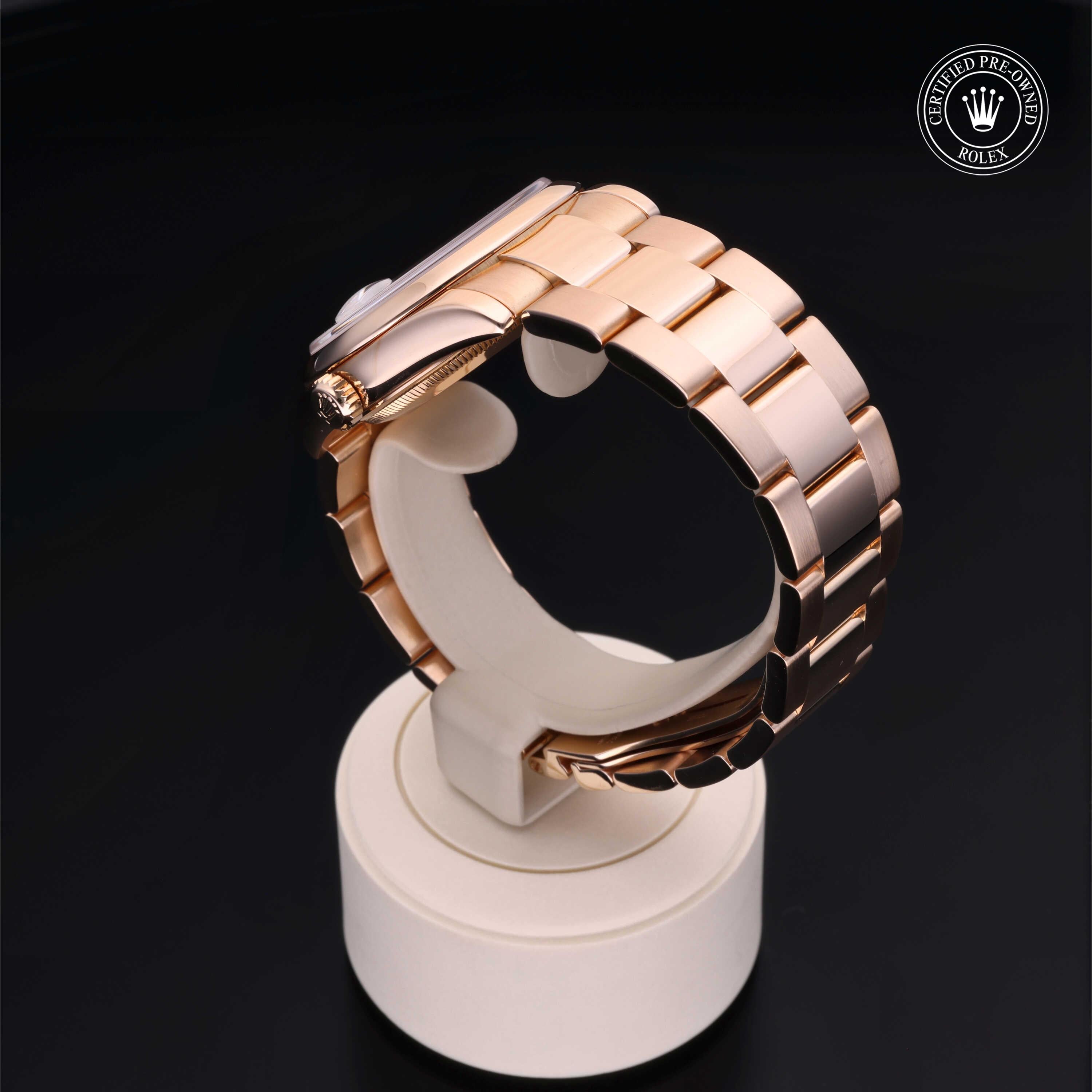 Rolex Day-Date 36 - 360° view