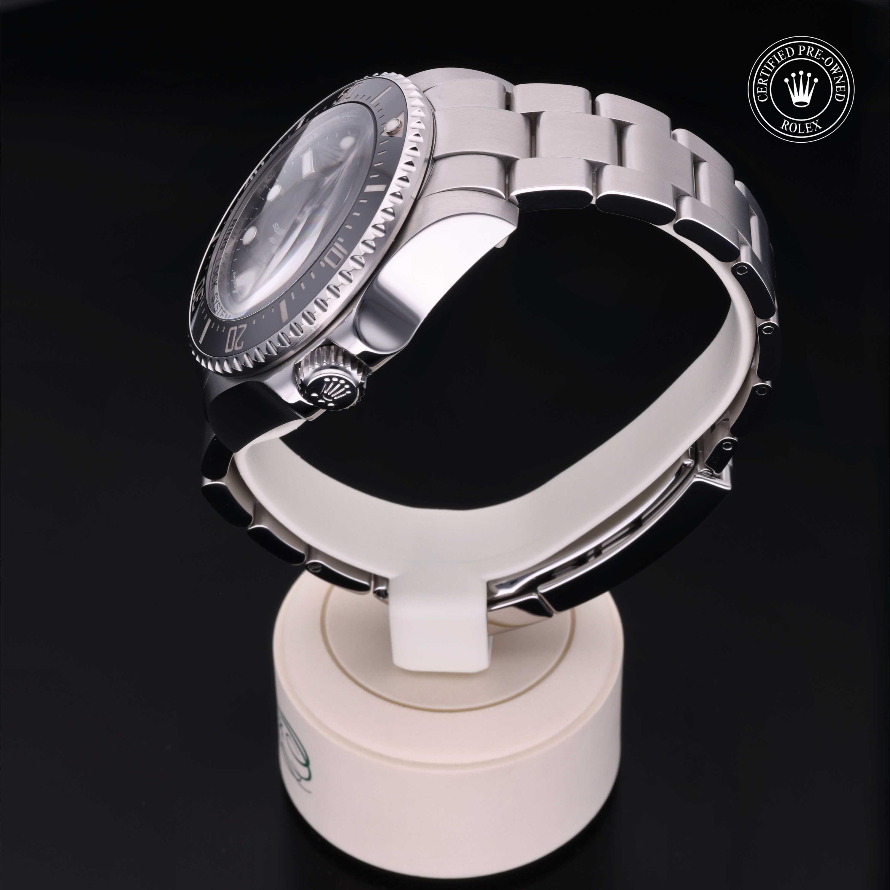 Rolex Deepsea 44 - 360° view