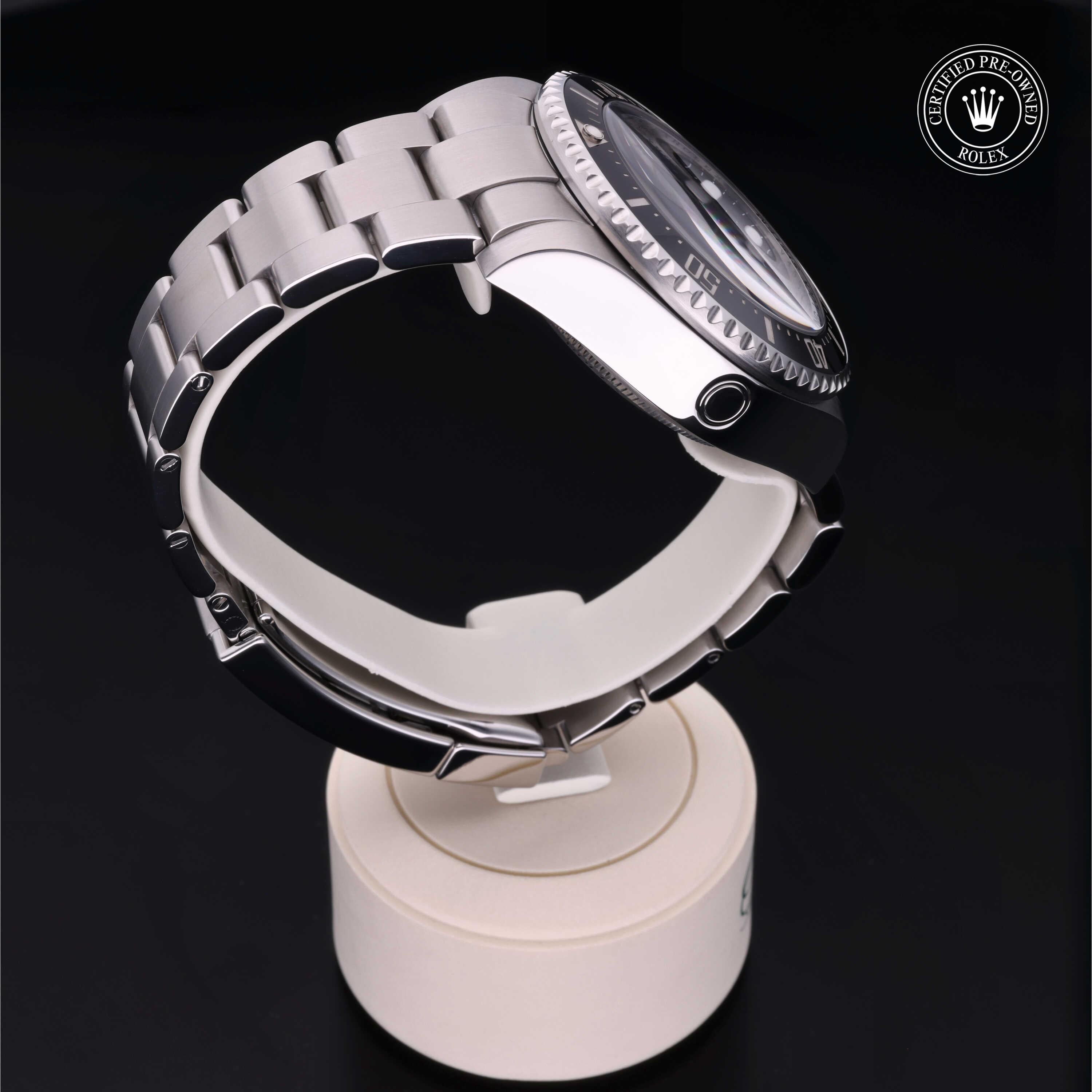 Rolex Deepsea 44 - 360° view