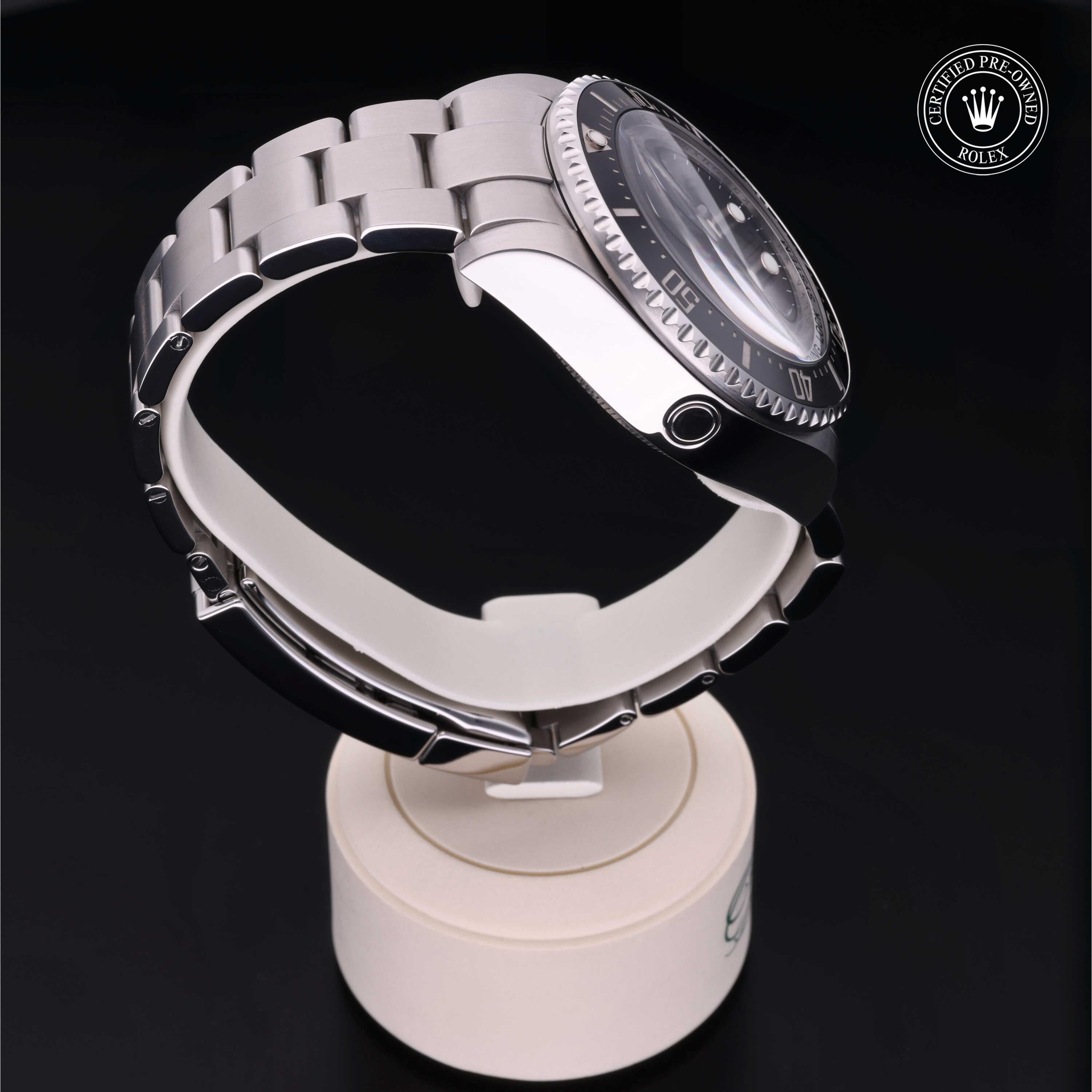 Rolex Deepsea 44 - 360° view