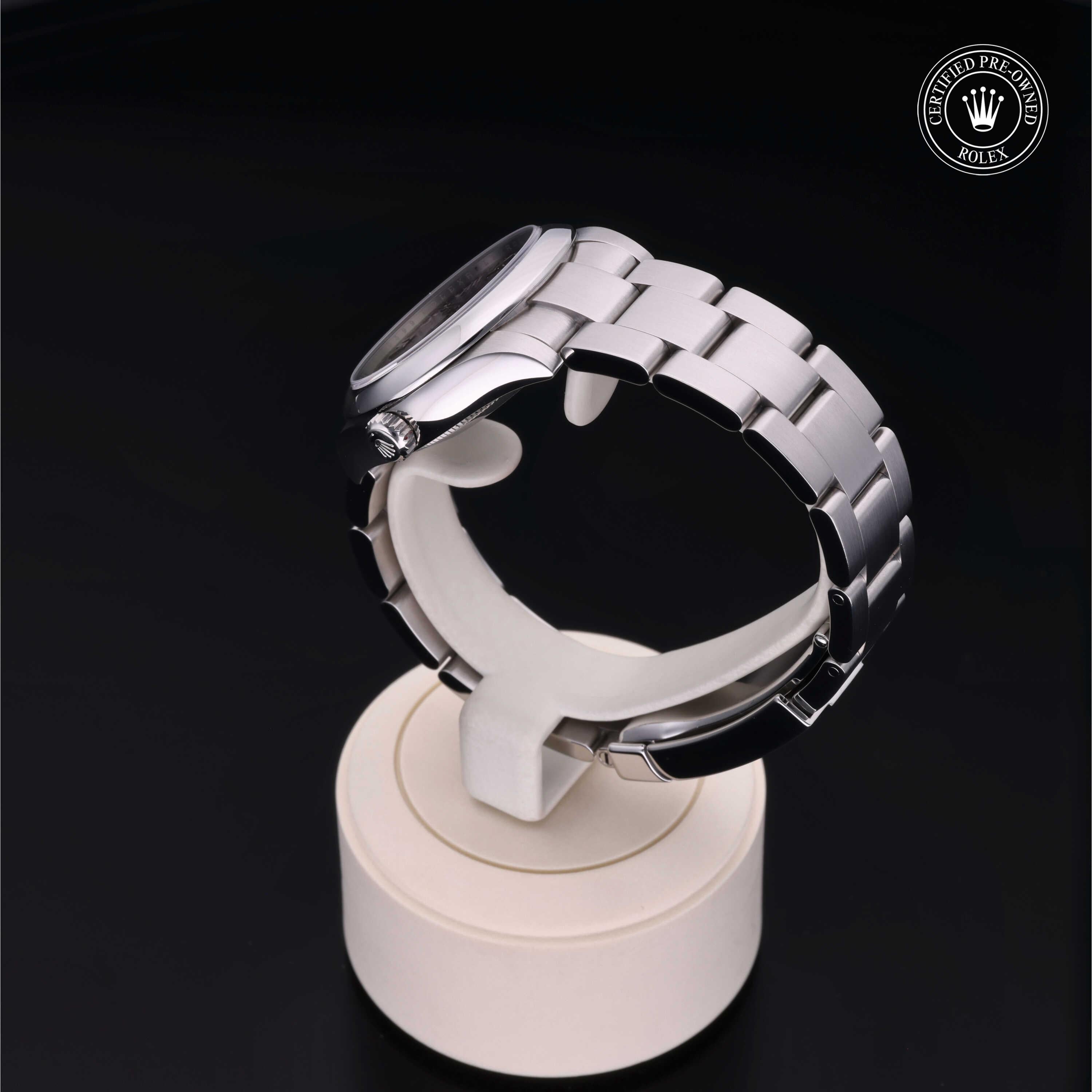 Rolex Oyster Perpetual 31 - 360° view