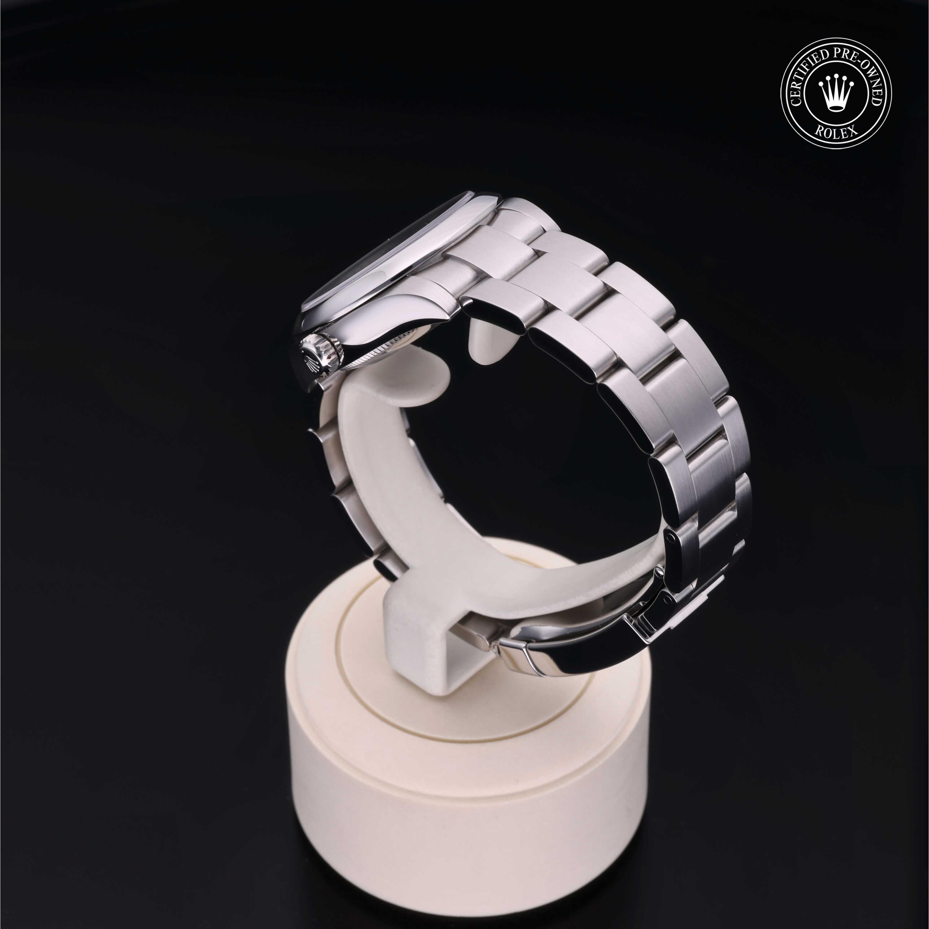 Rolex Oyster Perpetual 31 - 360° view