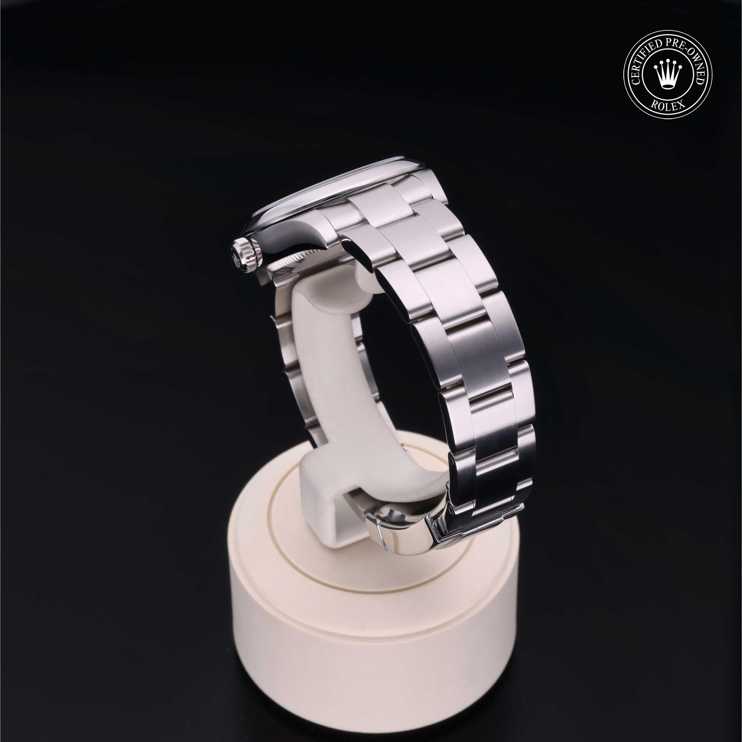 Rolex Oyster Perpetual 31 - 360° view