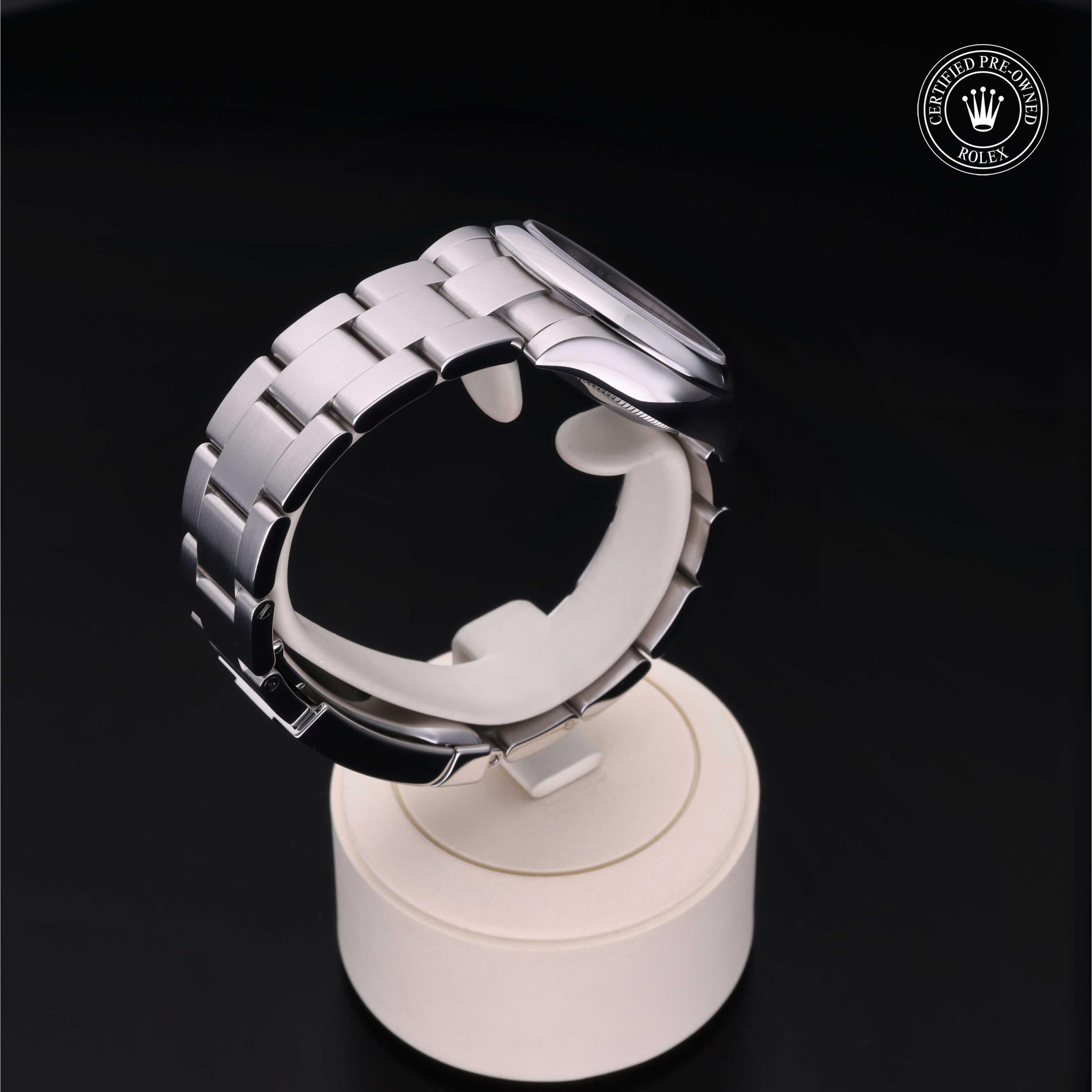 Rolex Oyster Perpetual 31 - 360° view