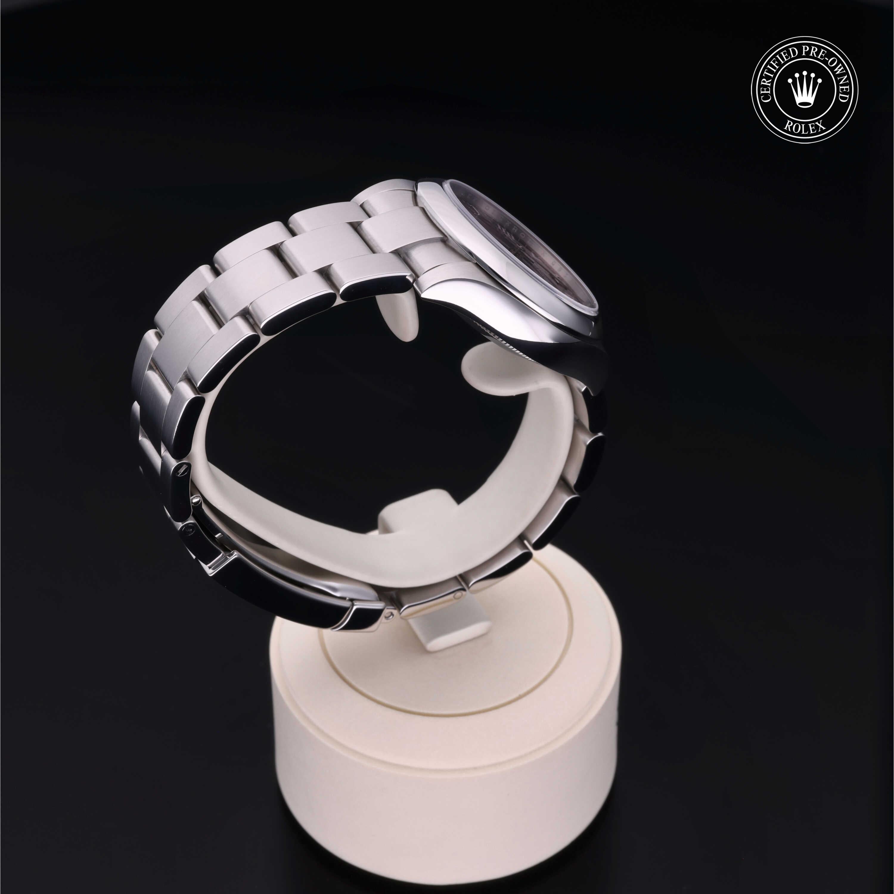 Rolex Oyster Perpetual 31 - 360° view