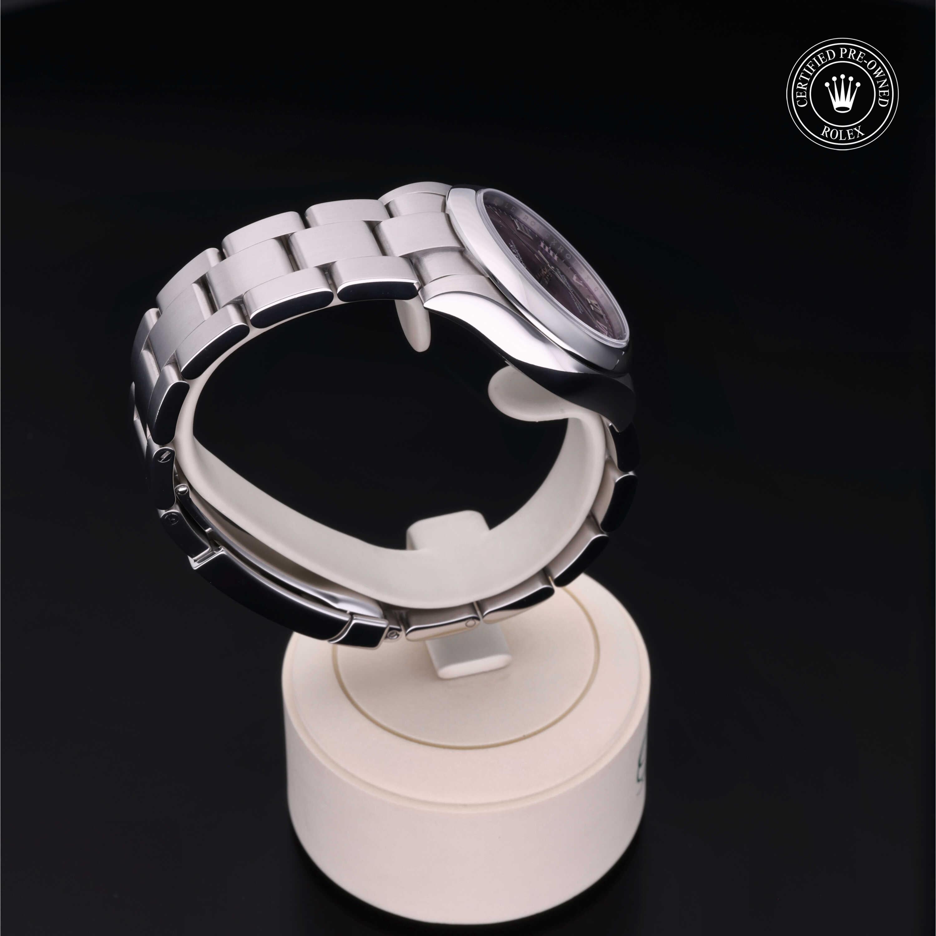 Rolex Oyster Perpetual 31 - 360° view