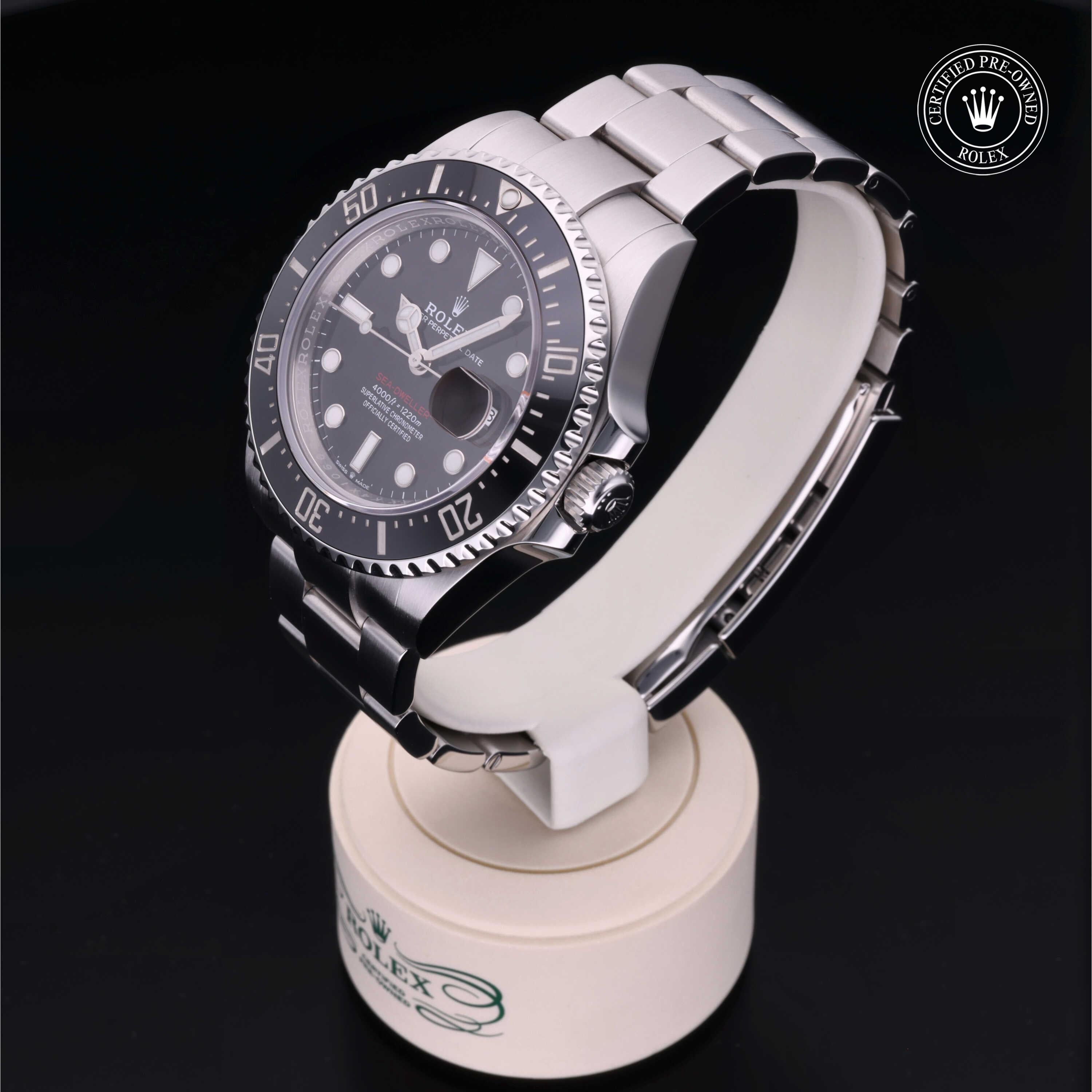 Rolex Sea-Dweller 43 - 360° view