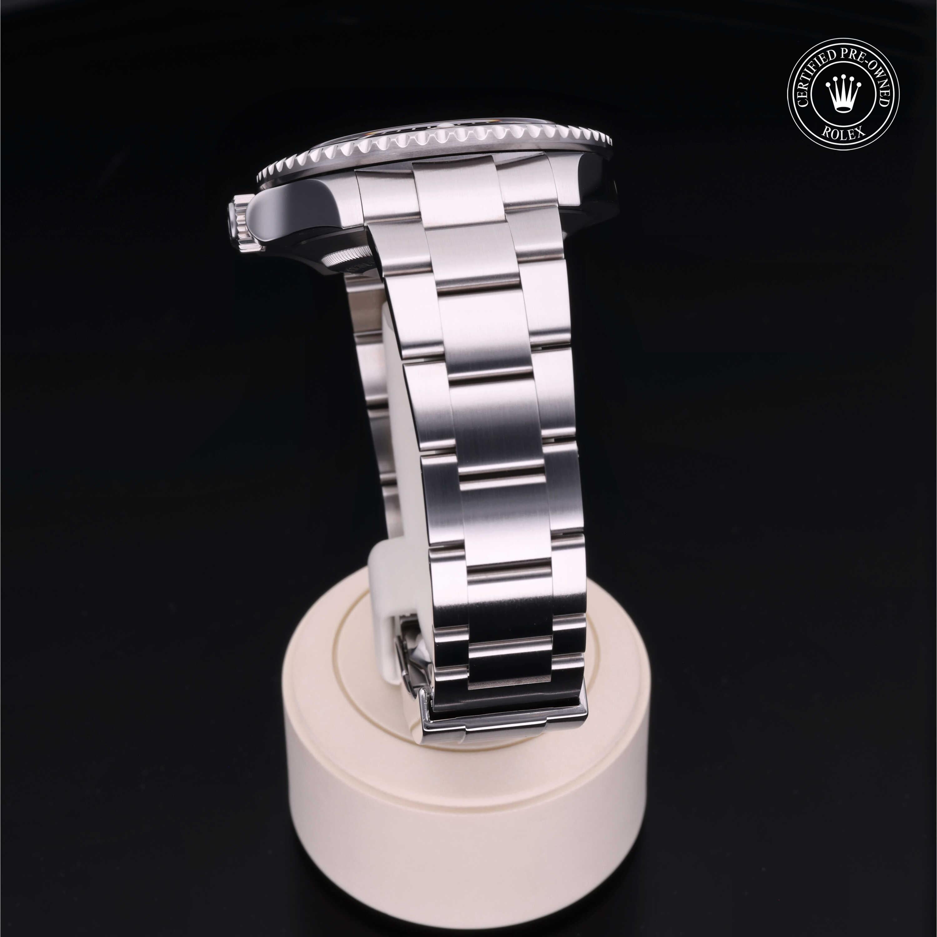 Rolex Sea-Dweller 43 - 360° view