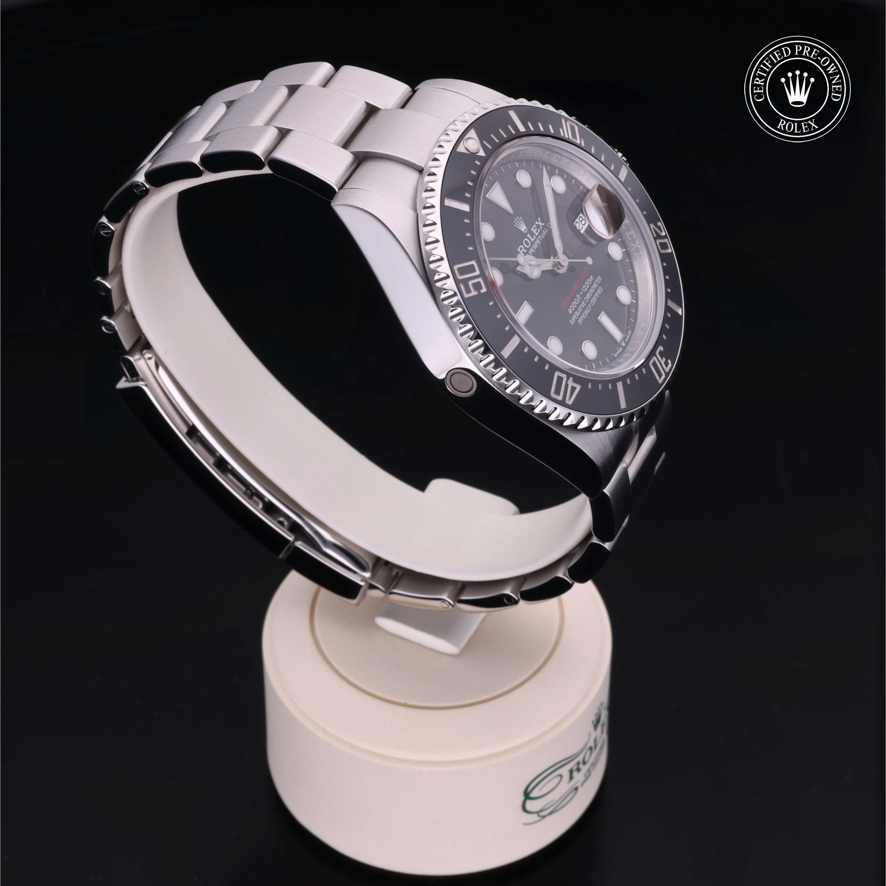 Rolex Sea-Dweller 43 - 360° view