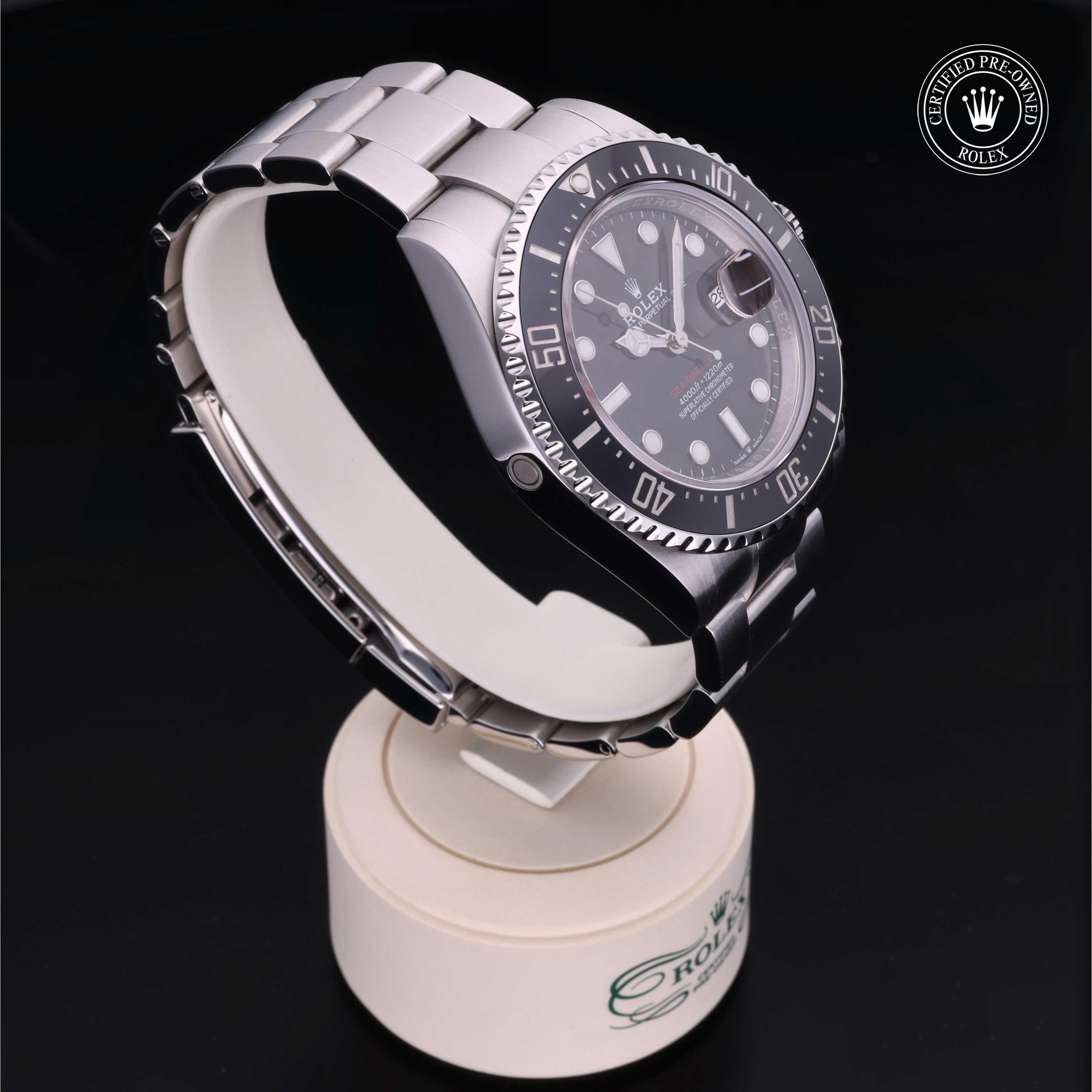 Rolex Sea-Dweller 43 - 360° view