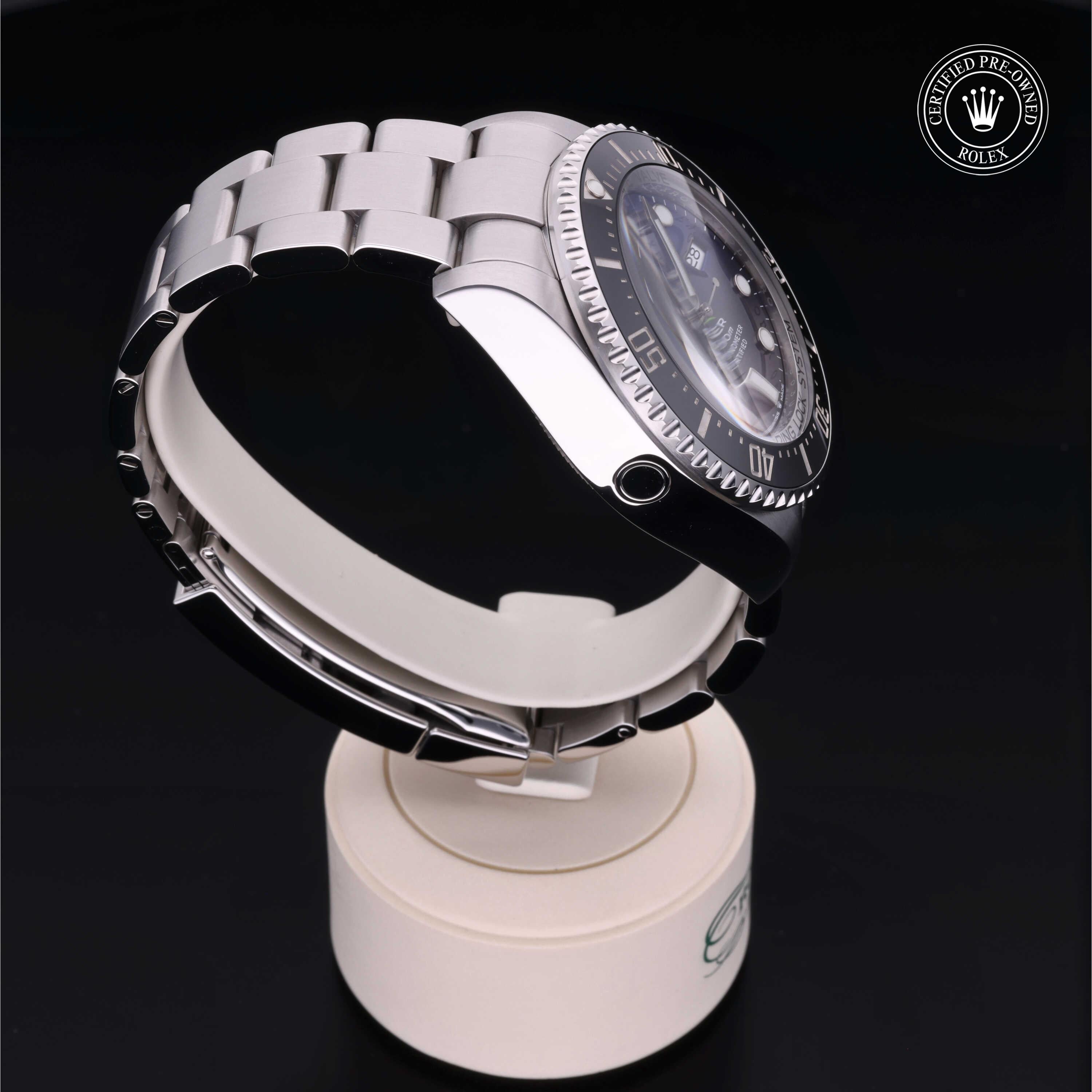Rolex Deepsea 44 - 360° view