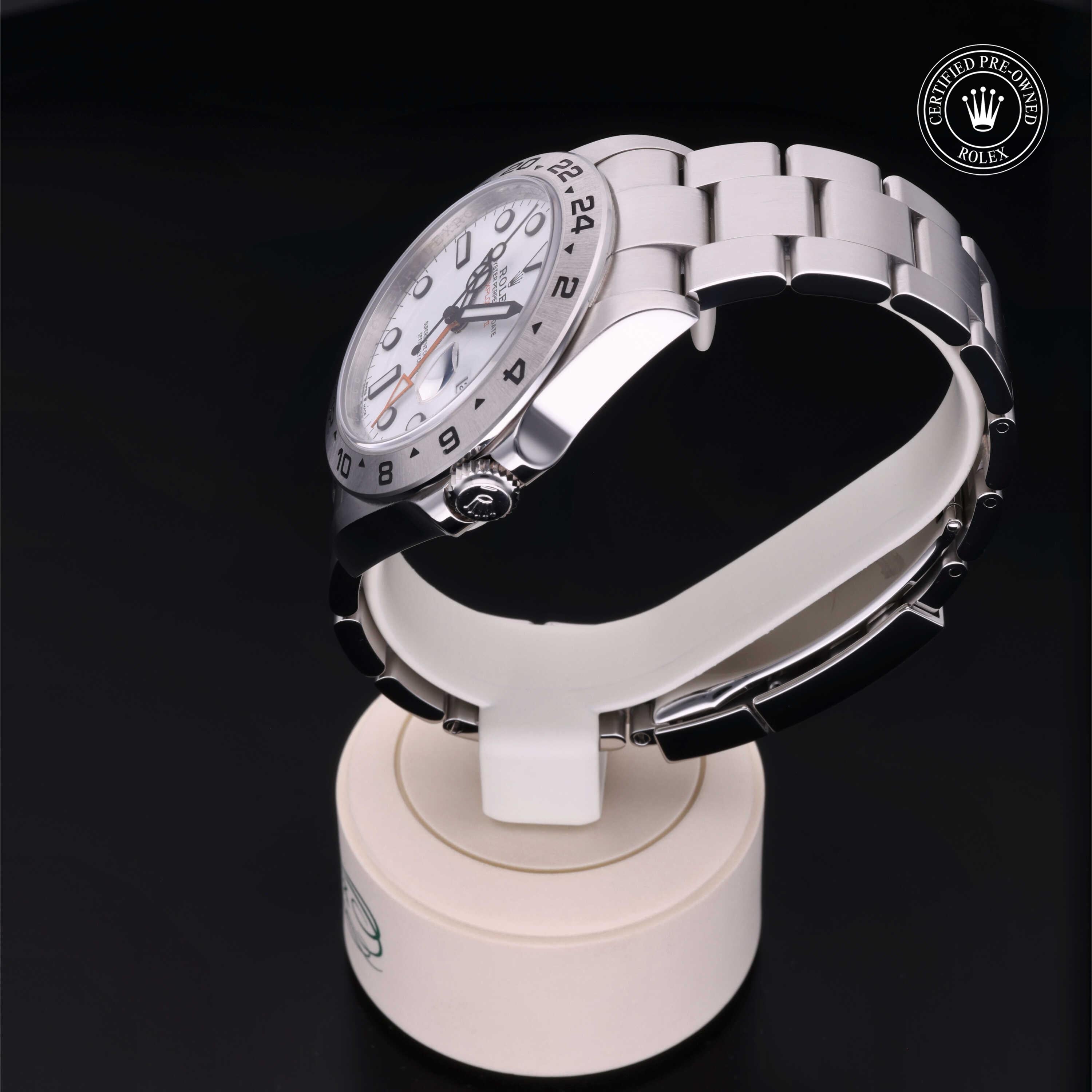 Rolex Explorer II 42 - 360° view