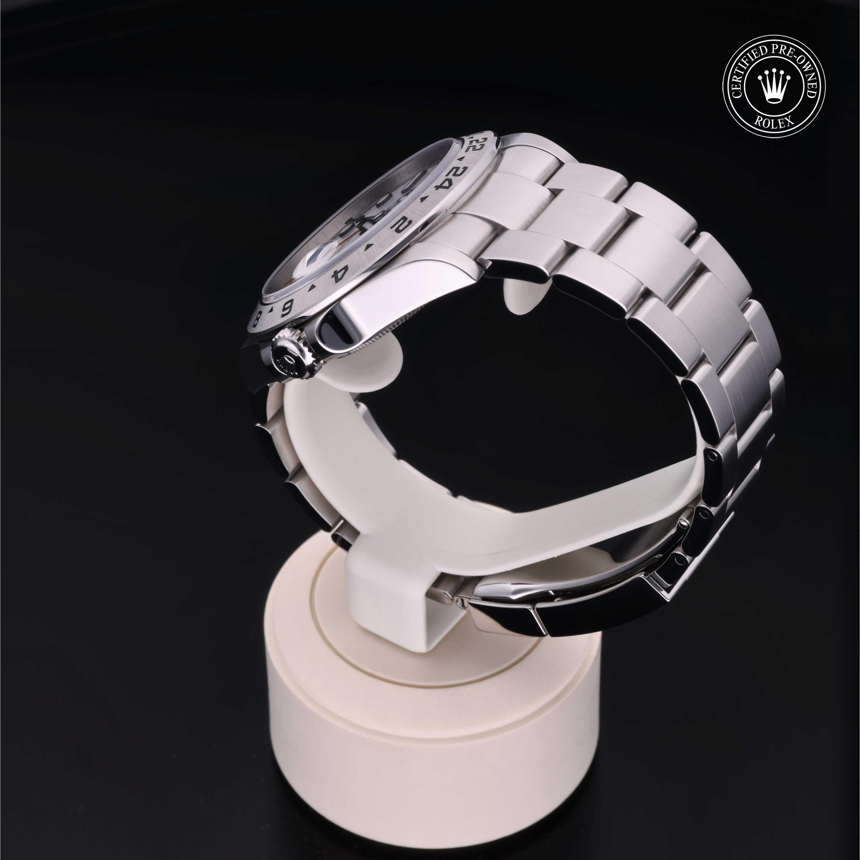 Rolex Explorer II 42 - 360° view