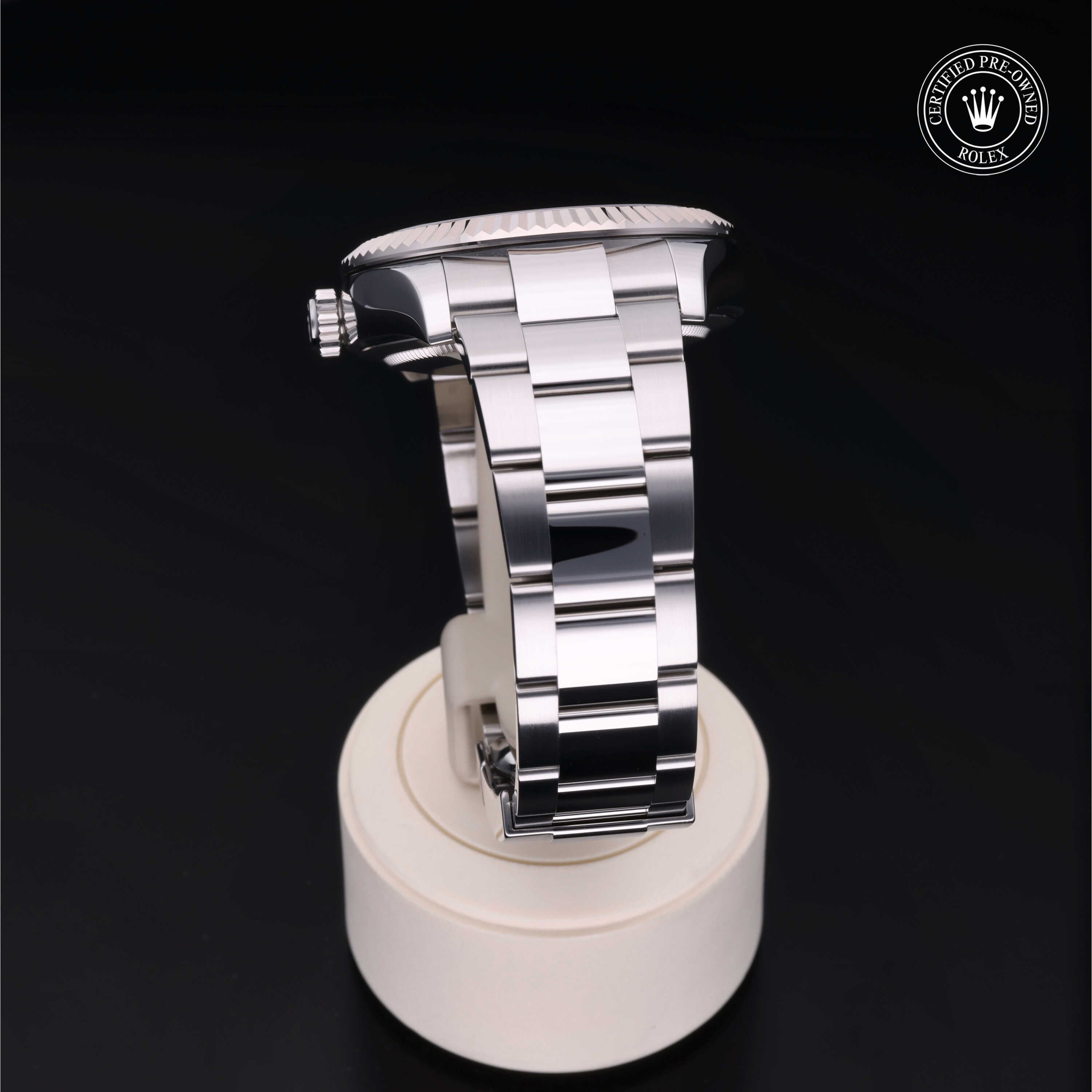 Rolex Sky-Dweller 42 - 360° view
