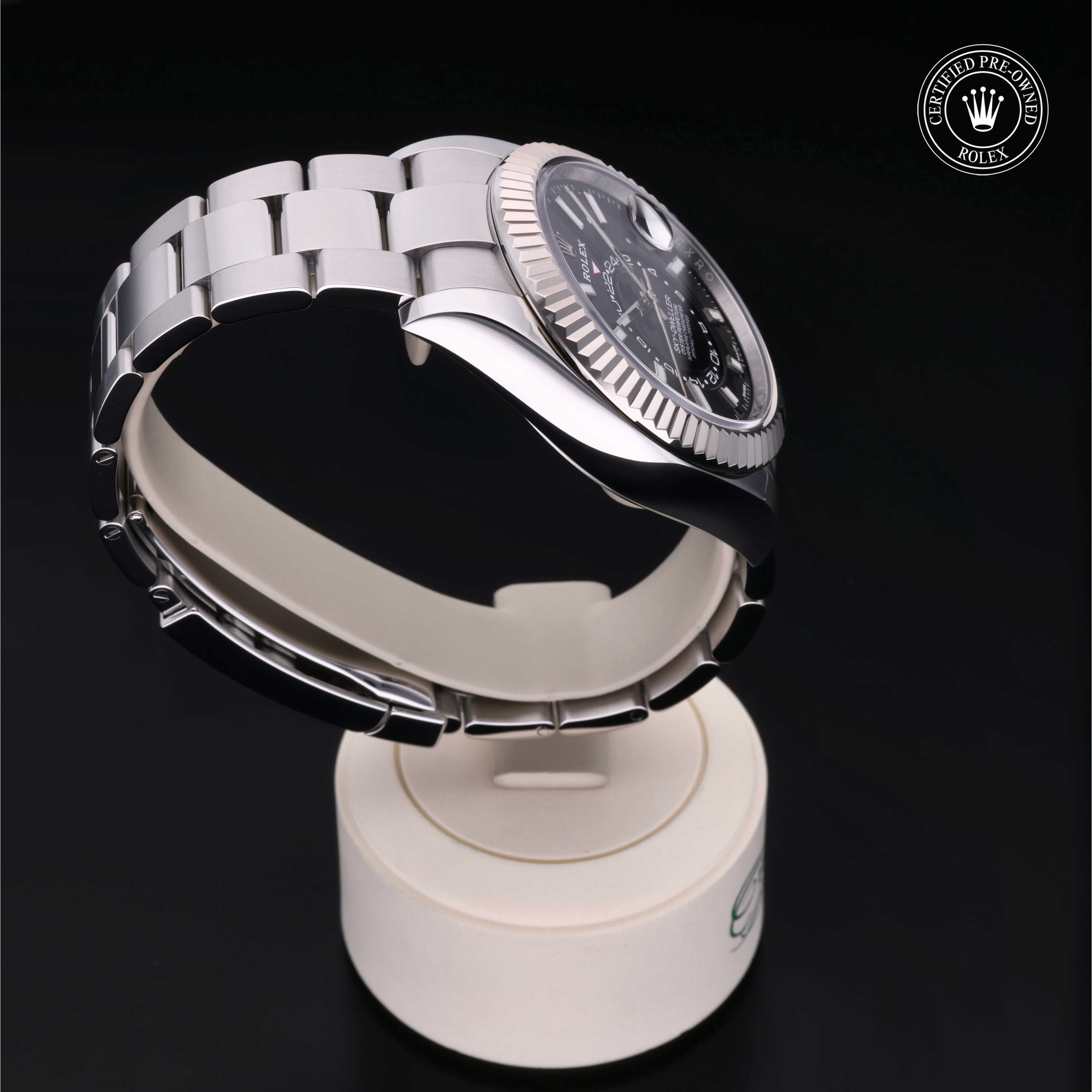 Rolex Sky-Dweller 42 - 360° view