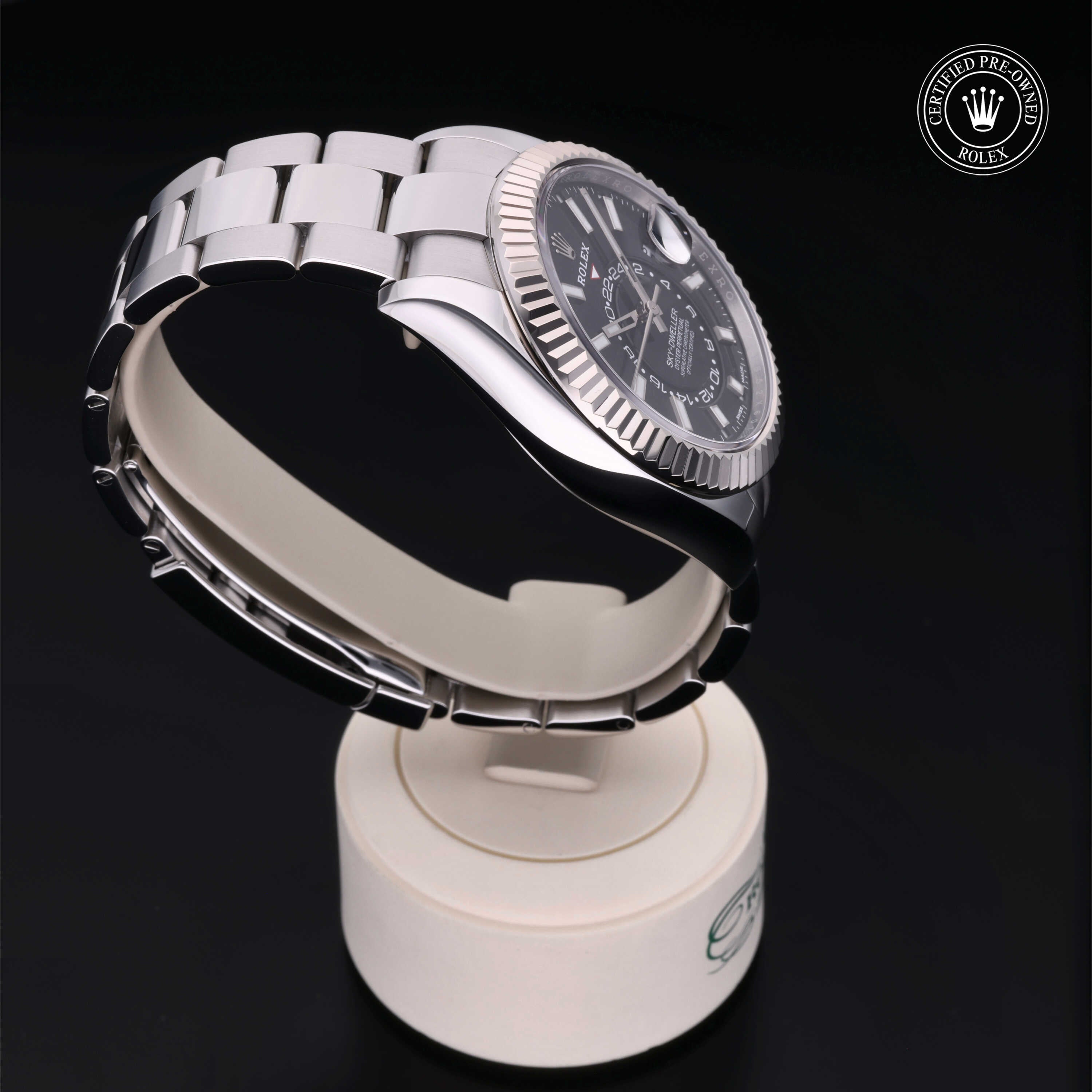 Rolex Sky-Dweller 42 - 360° view