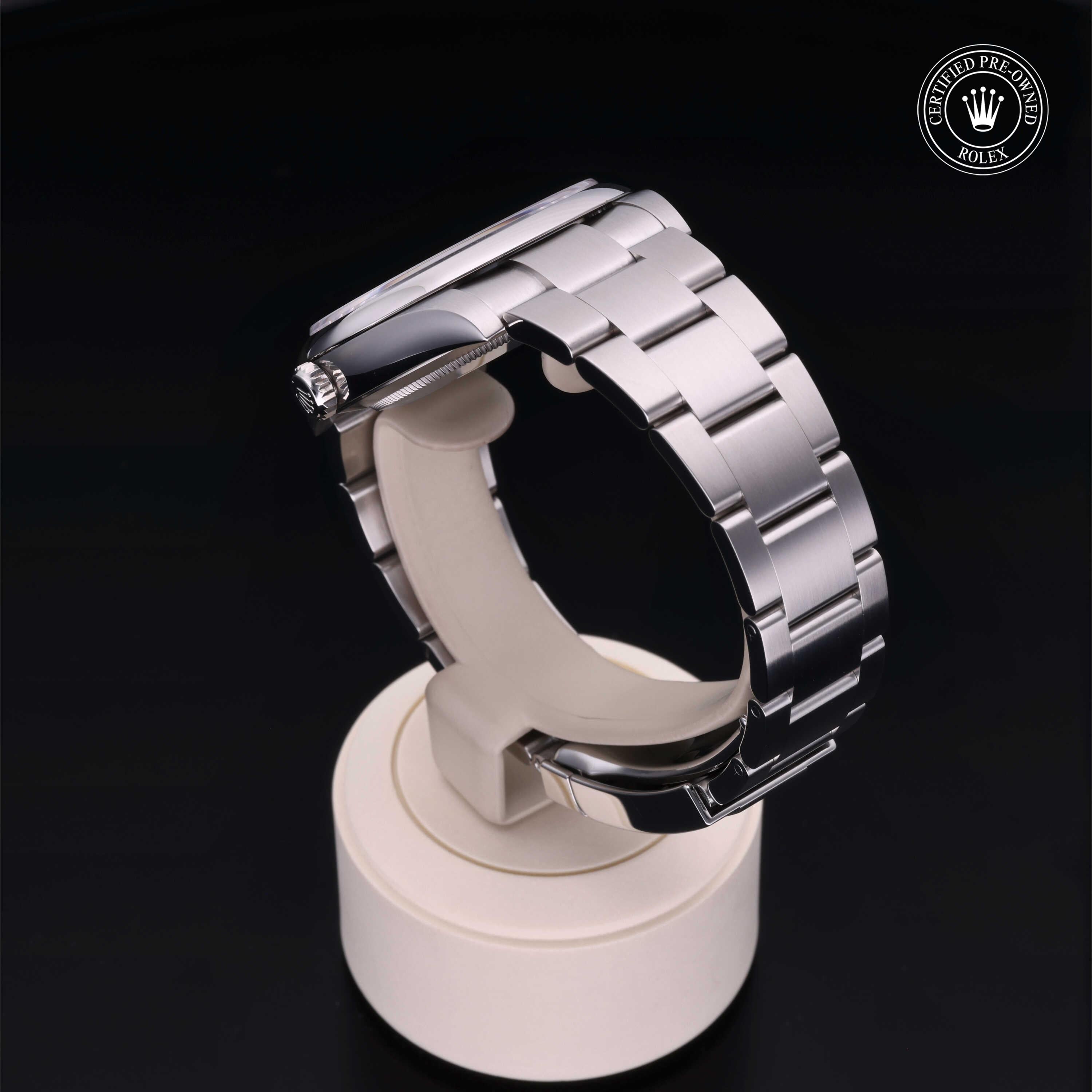Rolex Oyster Perpetual 41 - 360° view