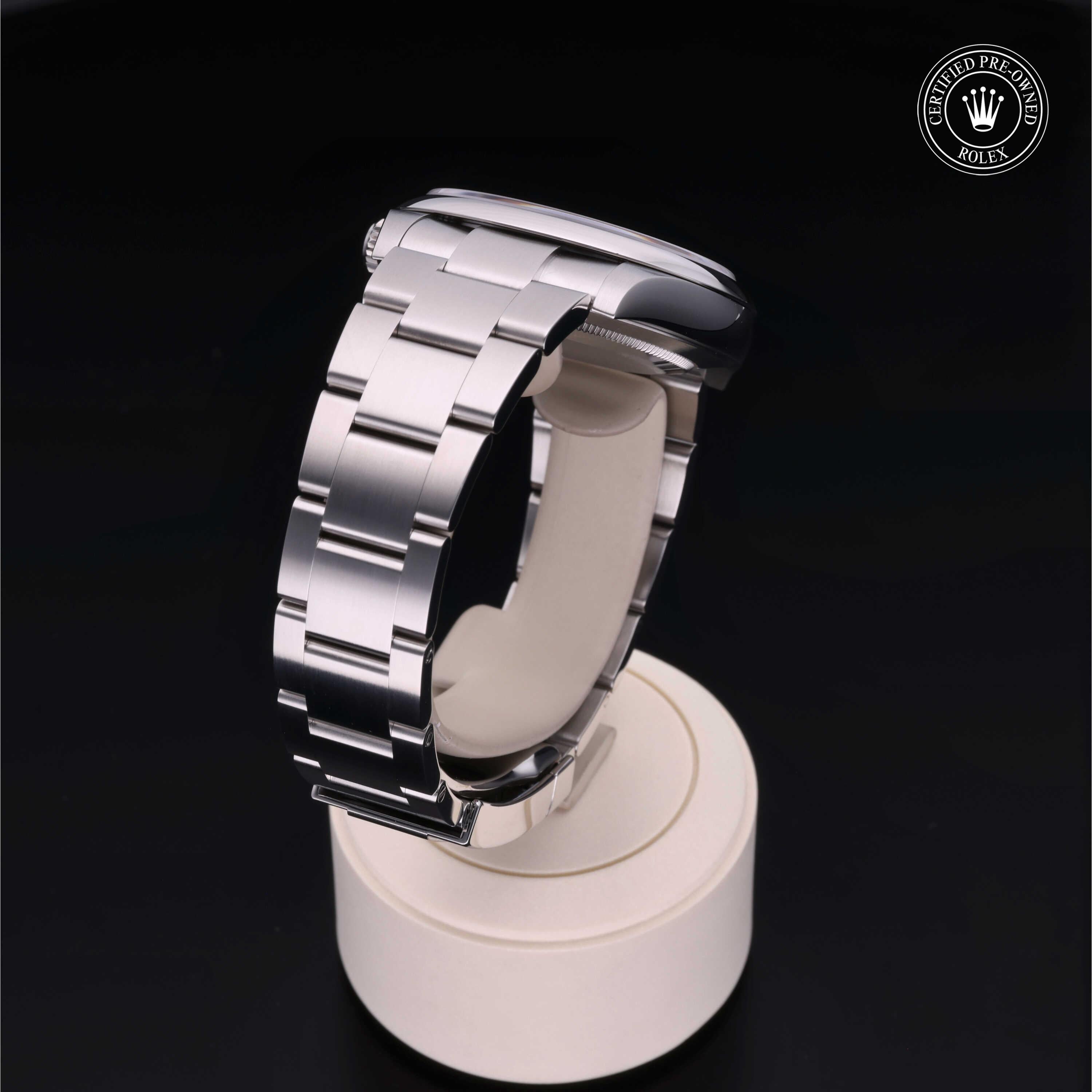 Rolex Oyster Perpetual 41 - 360° view