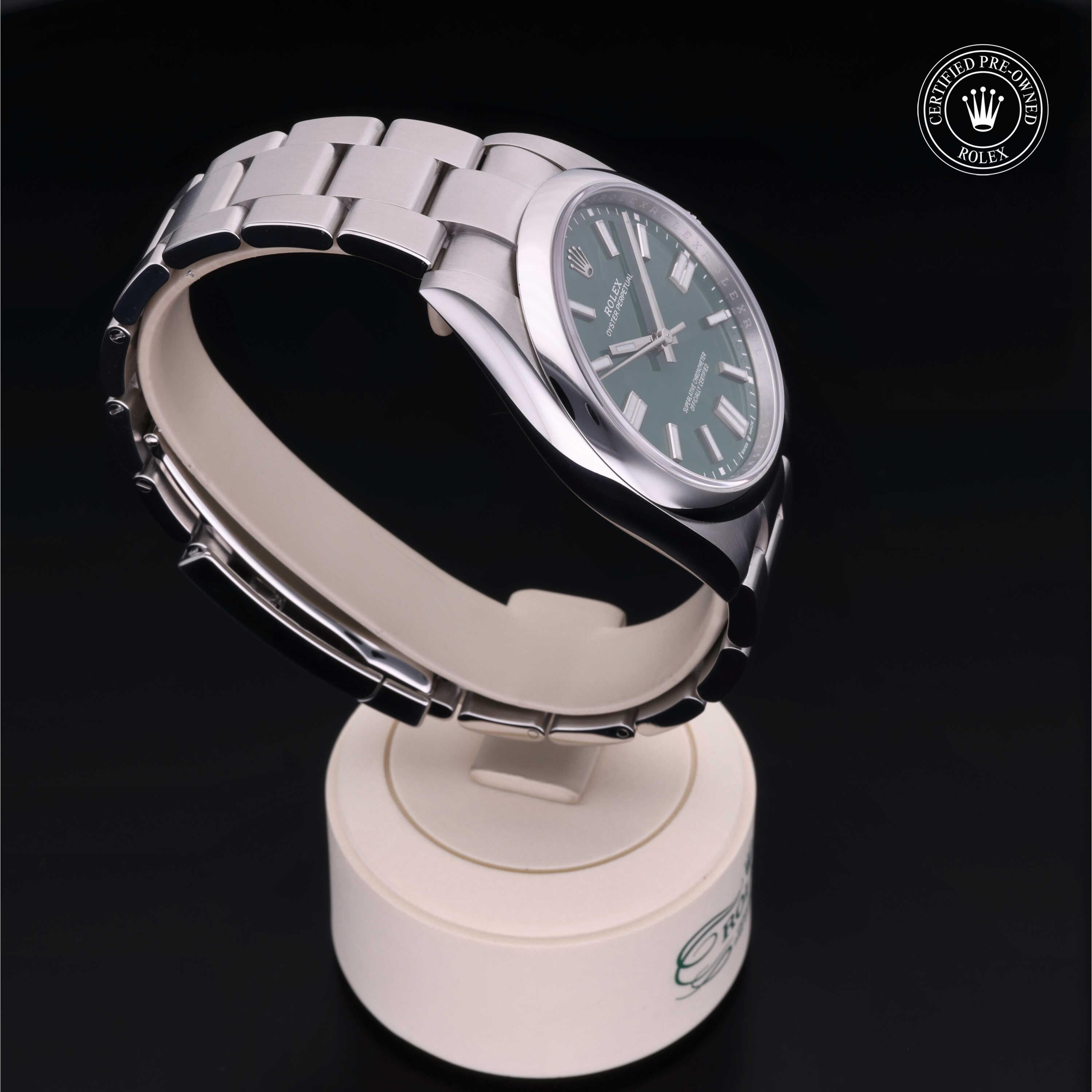 Rolex Oyster Perpetual 41 - 360° view