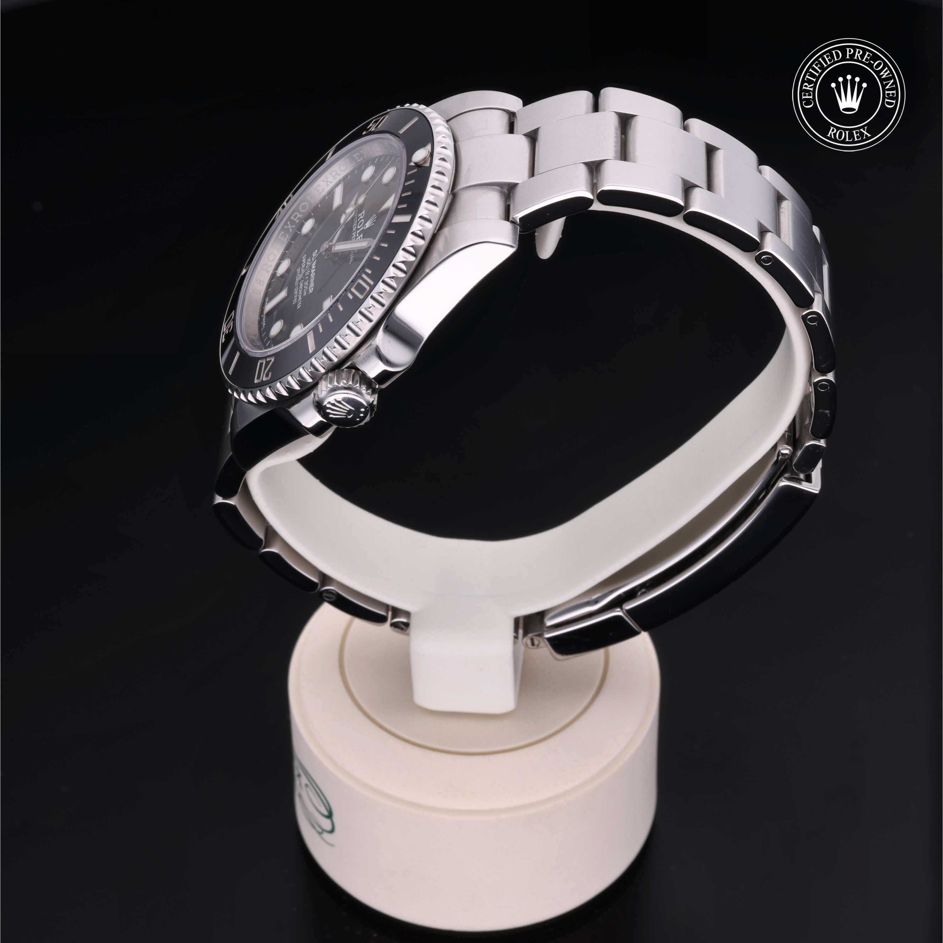Rolex Submariner 40 - 360° view