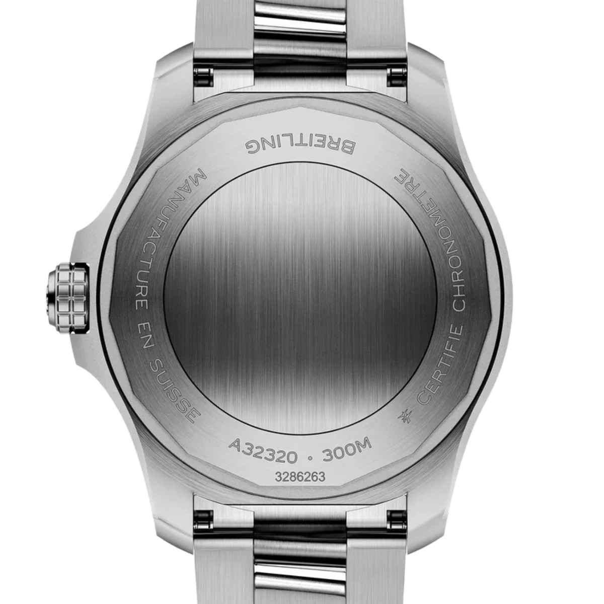 Powered by the Breitling Calibre 32 self-winding mechanical movement, this exceptional timepiece delivers reliable precision with an approximate 42-hour power reserve.