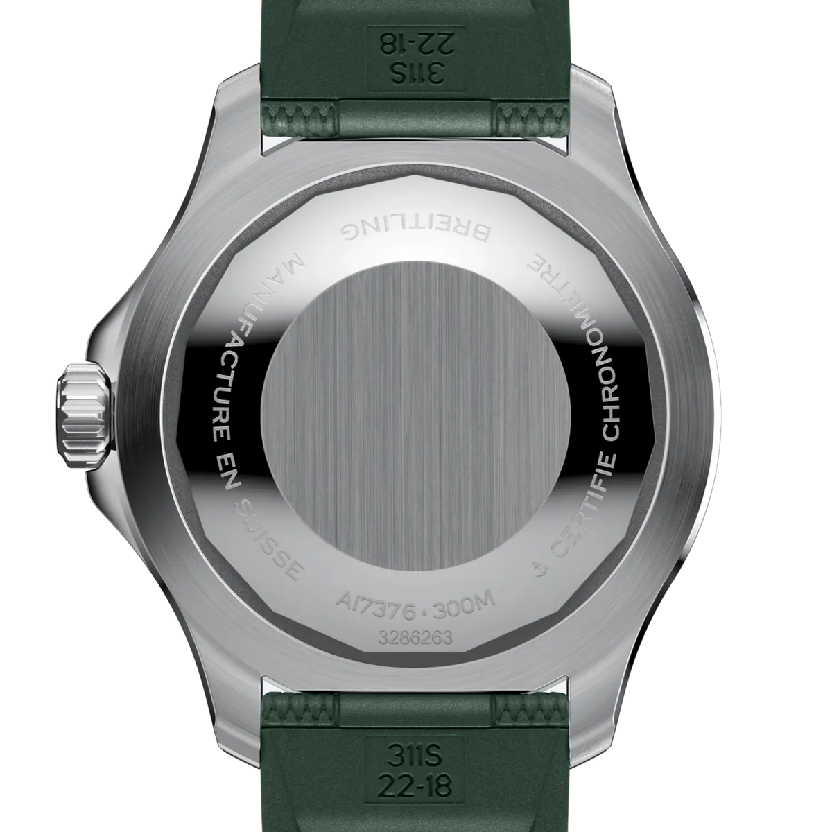 A modern dive watch inspired by Breitling’s heritage, this Superocean delivers durability, clarity, and comfort with its green rubber strap and Swiss automatic movement.