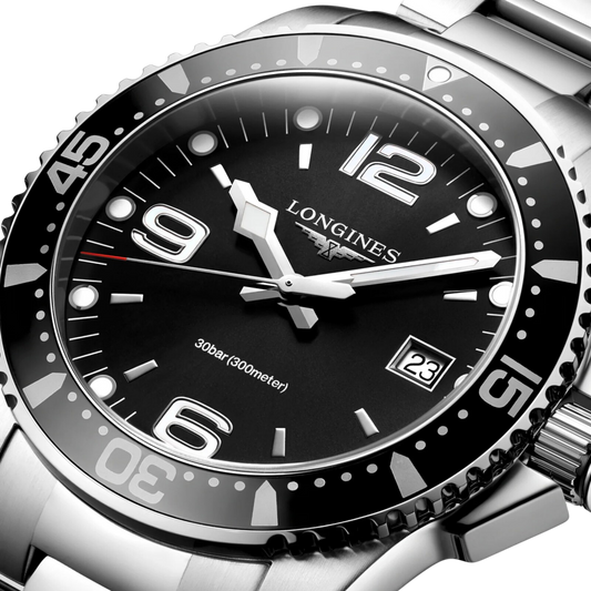 Longines HydroConquest 41mm Swiss quartz watch featuring a black dial, unidirectional rotating bezel and stainless steel bracelet