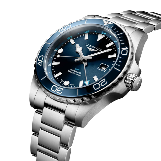 Powering the watch is the Longines Calibre L844.5, a self-winding mechanical GMT movement with a silicon balance spring and approximately 72 hours of power reserve. 