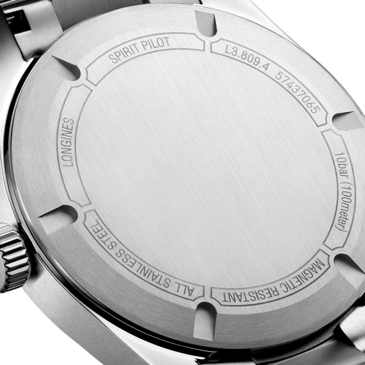 Crafted from stainless steel, its refined 39mm case reinterprets classic pilot-watch design with balanced proportions, clean lines and the robust construction expected from the Spirit collection.