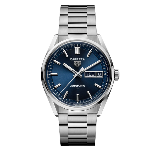 TAG Heuer Carrera Day-Date watch with deep blue dial, polished hour markers and hands, day-date display at 3 o’clock, and stainless steel bracelet